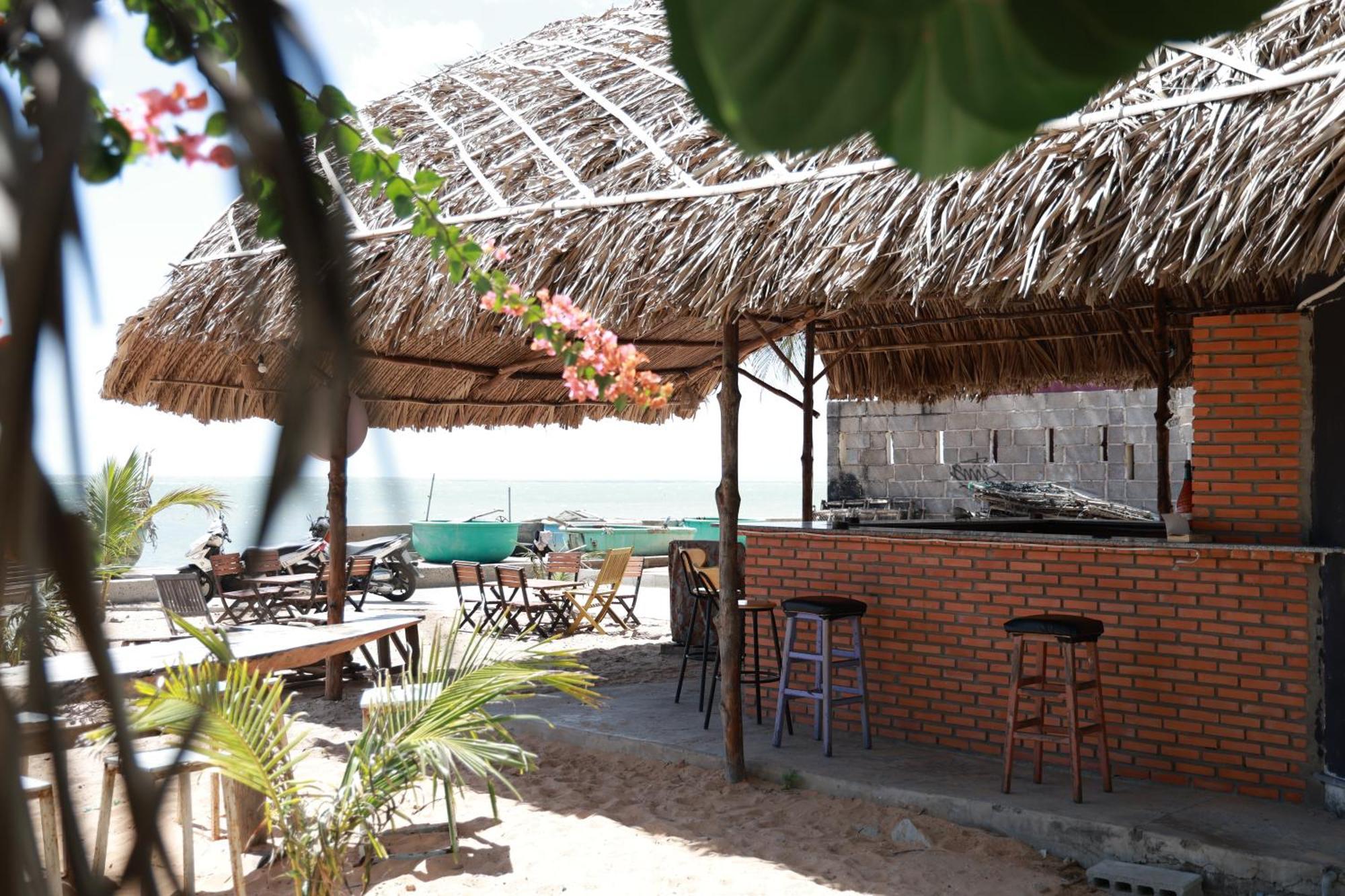 Hostel Eva Hut Mui Ne