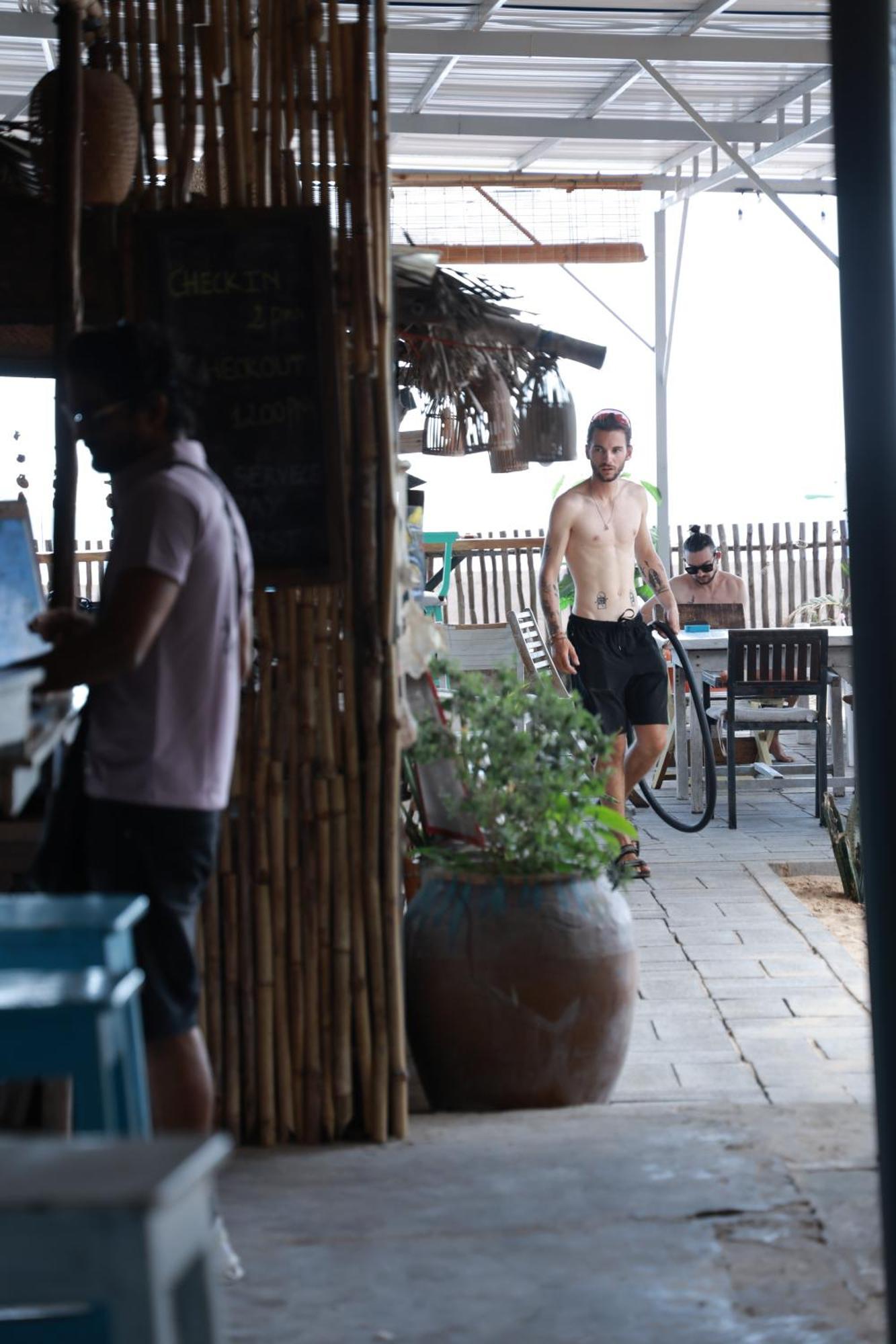Eva Hut * Mui Ne