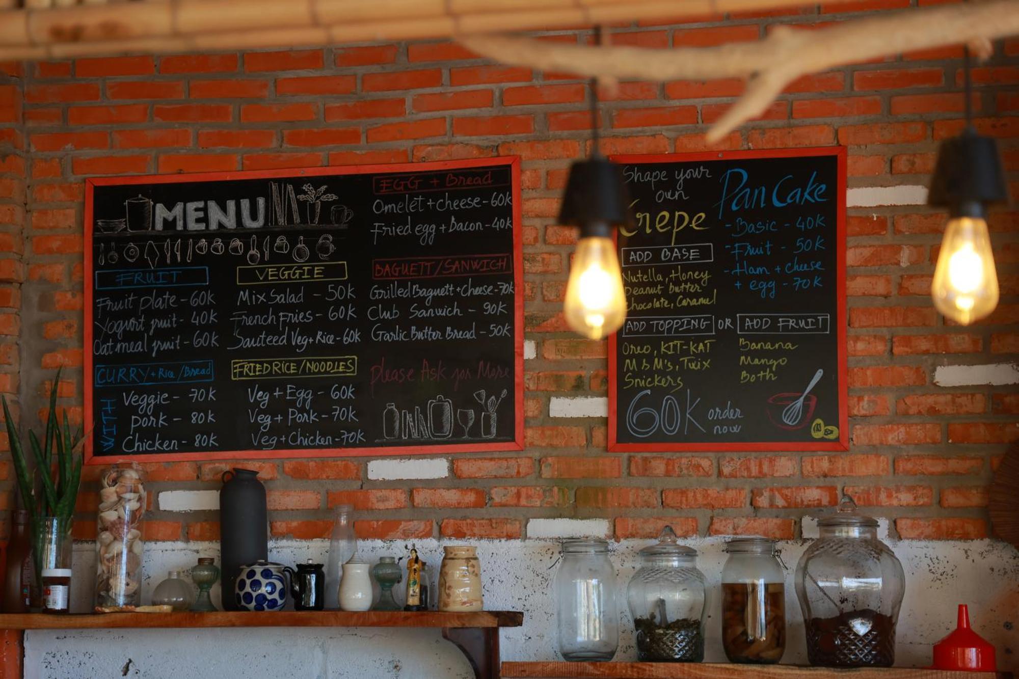 Eva Hut Hostel Mui Ne