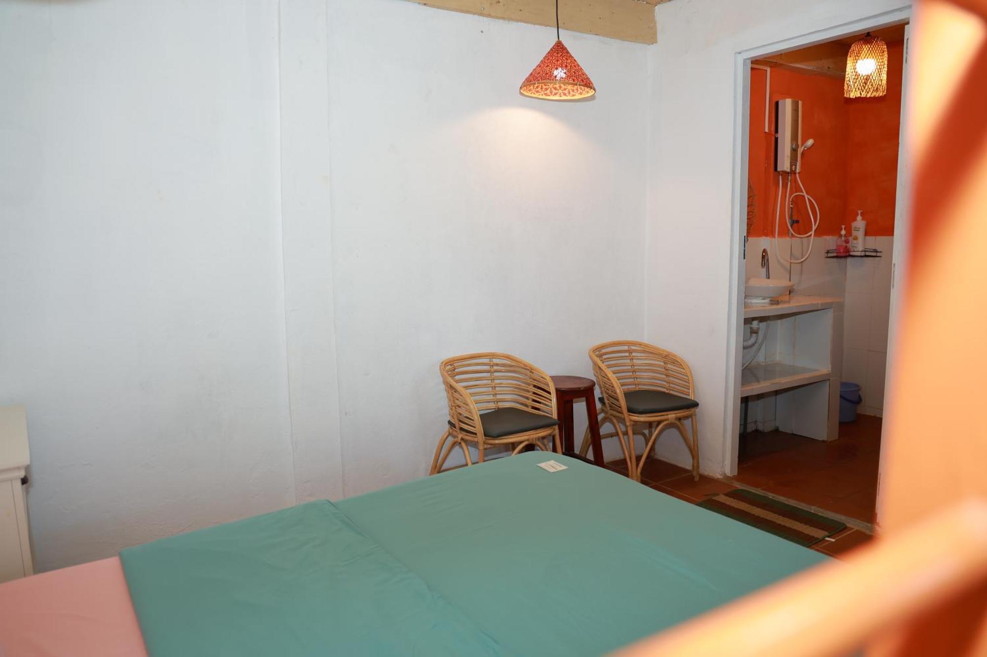 Eva Hut Hostel Mui Ne
