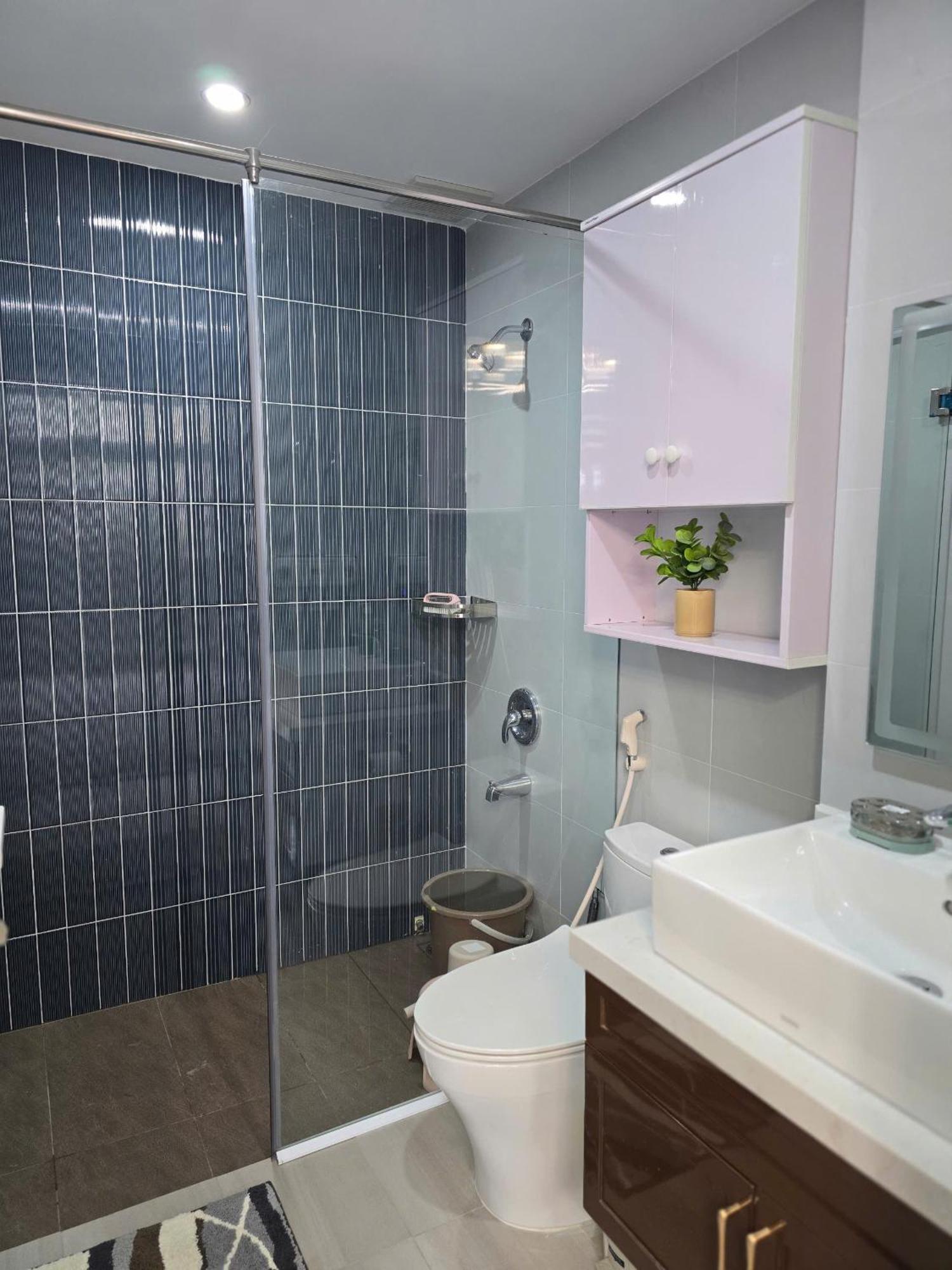 Love hotel Zozo House - Bai Sau