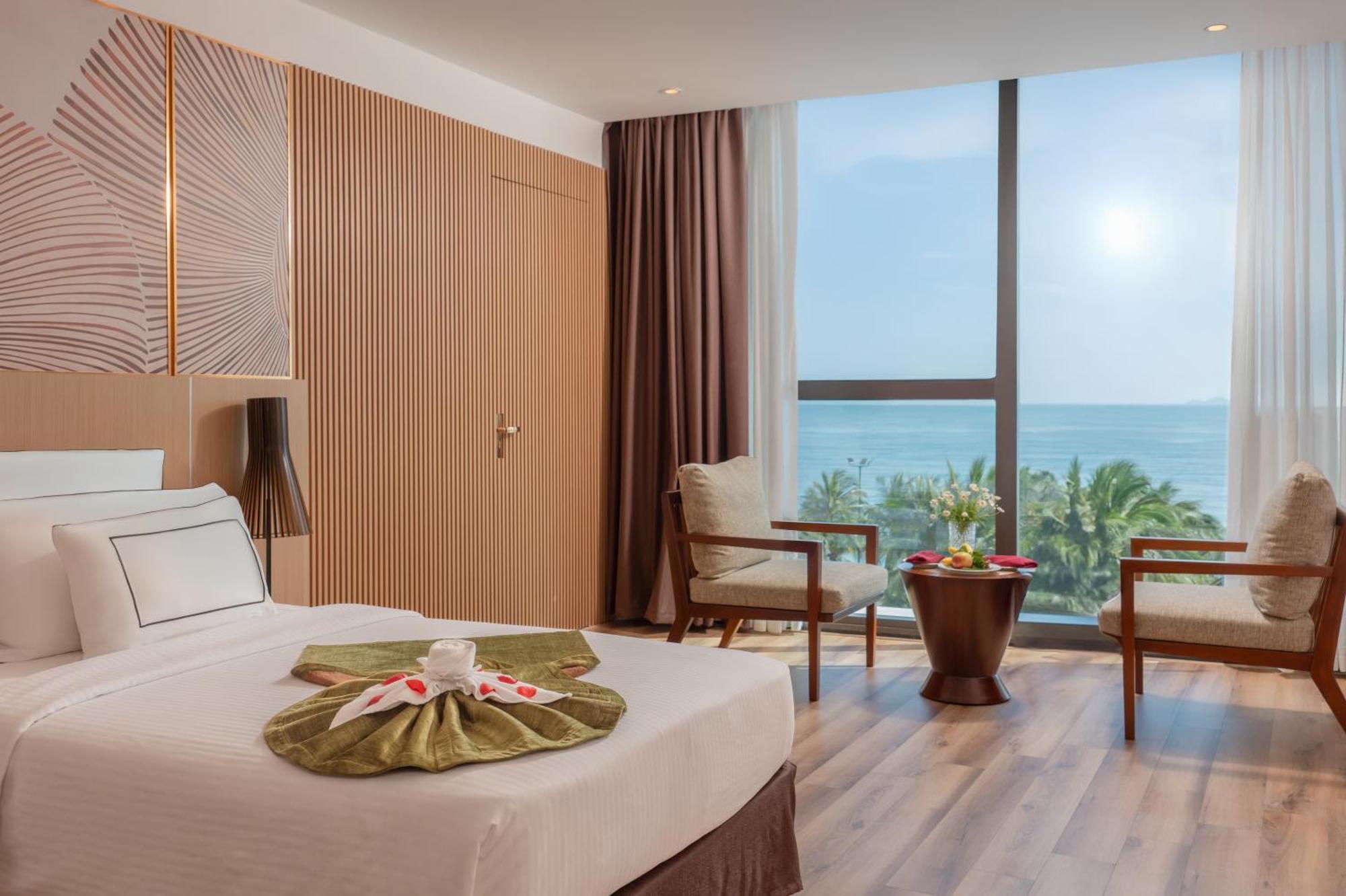 Khách sạn Starcity Hotel&condotel Beachfront Nha Trang