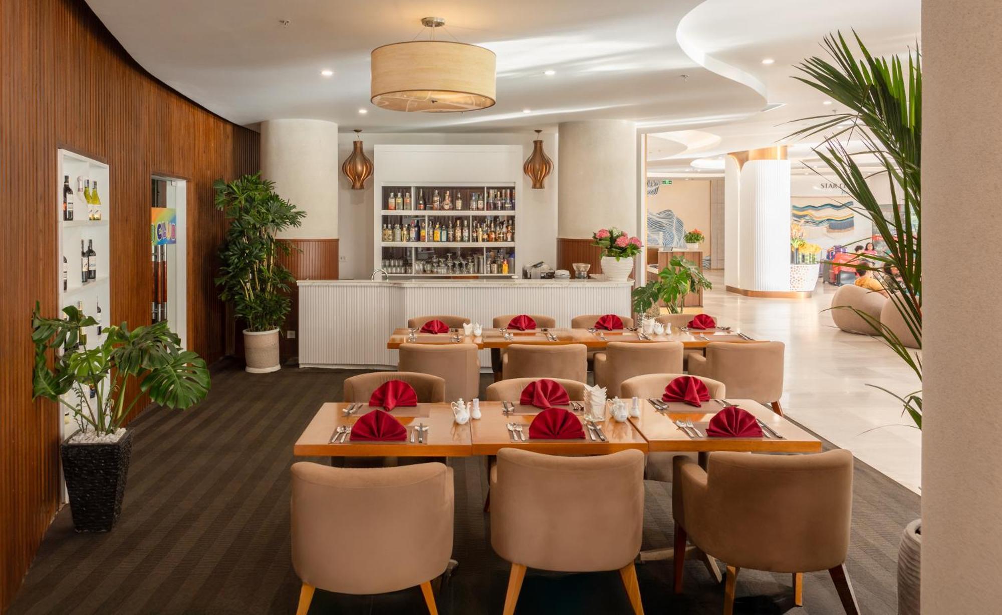 Starcity Hotel&condotel Beachfront