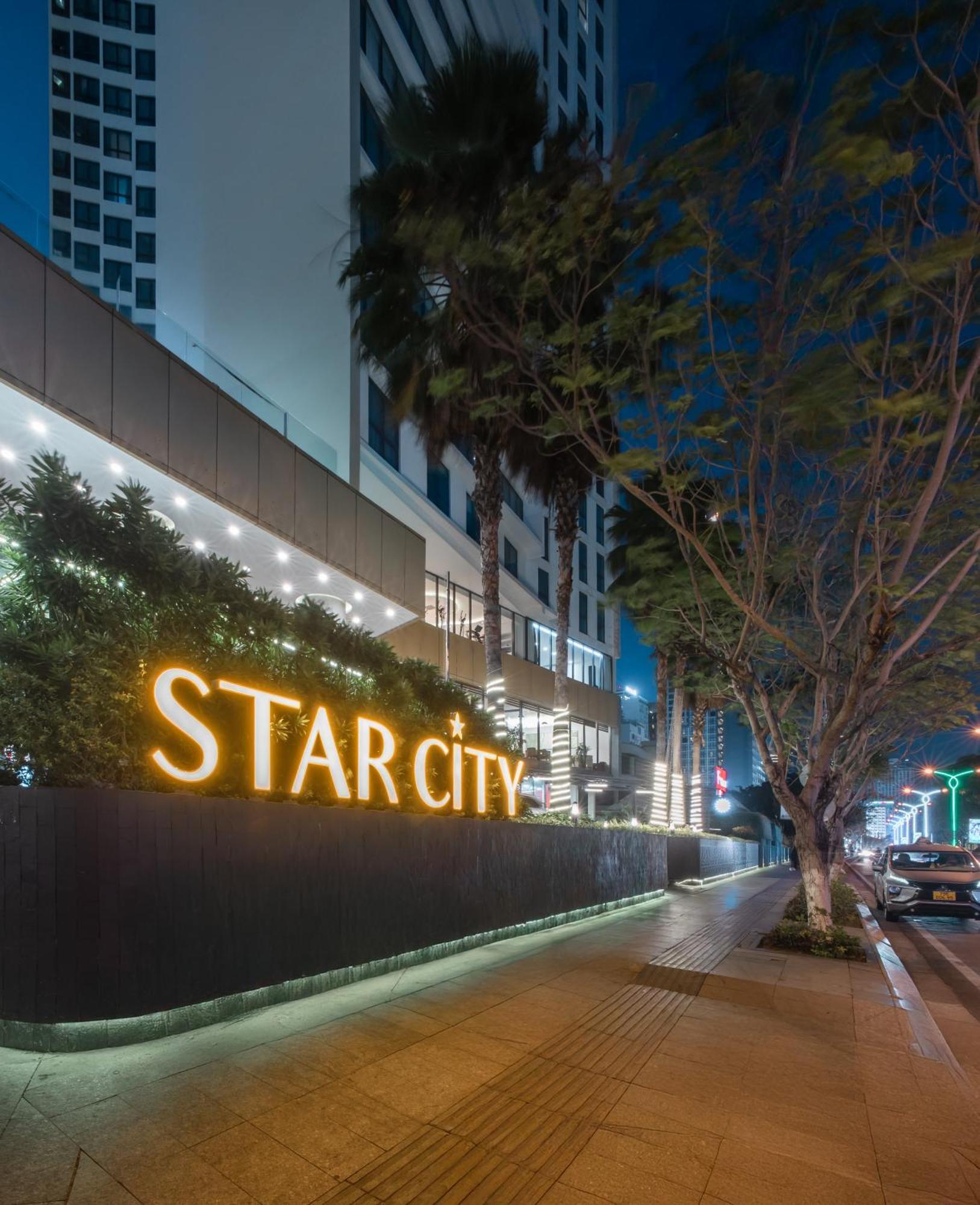 Starcity Hotel&condotel Beachfront Khách sạn Nha Trang
