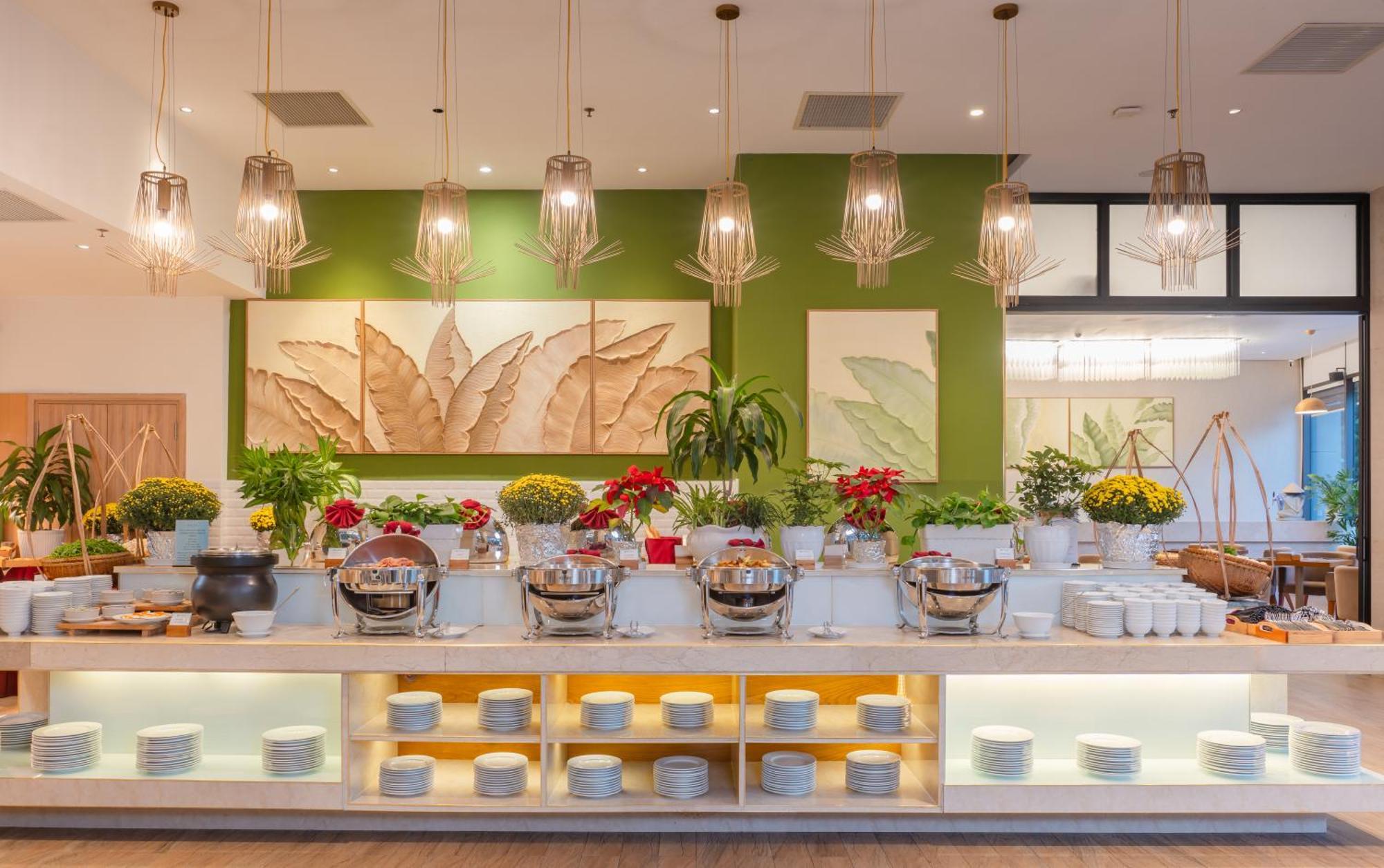 Starcity Hotel&condotel Beachfront Khách sạn Nha Trang