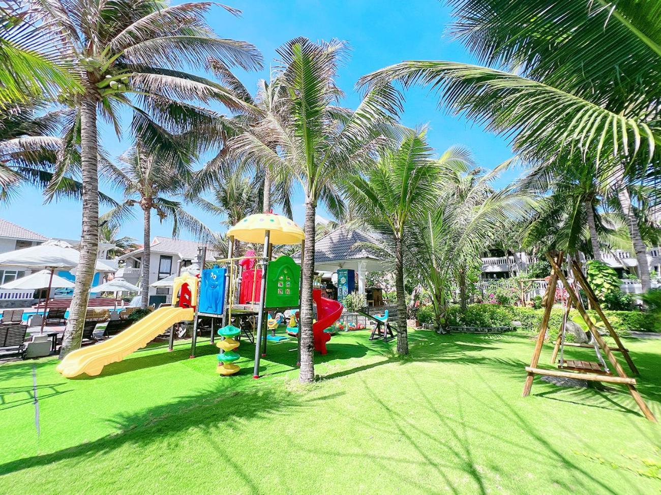 Resort Champa & 4*