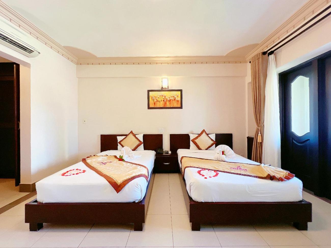 Champa & Resort