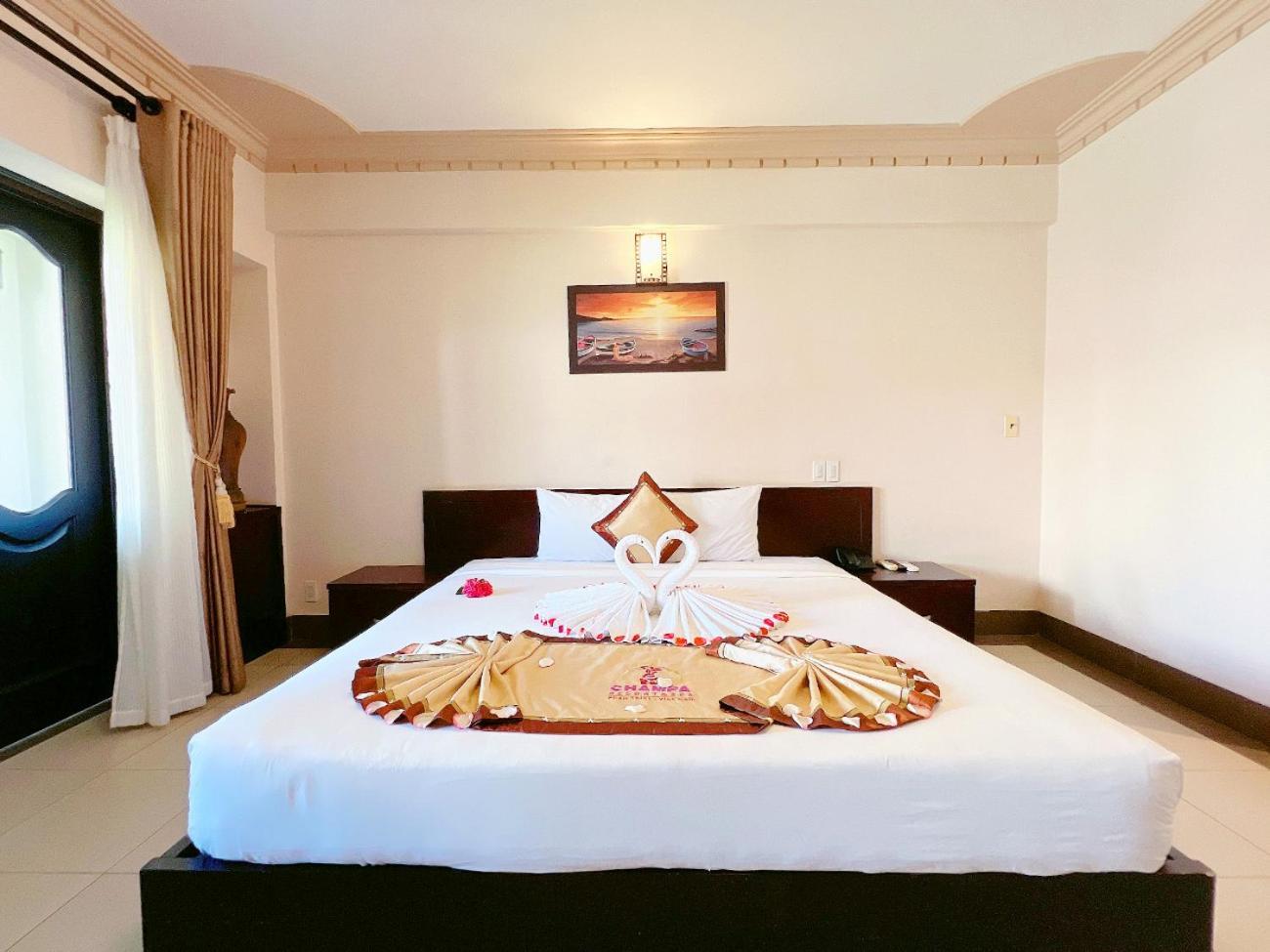 Champa & Resort