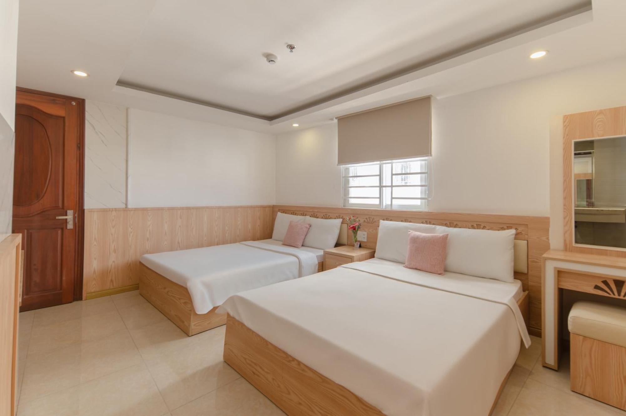Hotel Nang Vang