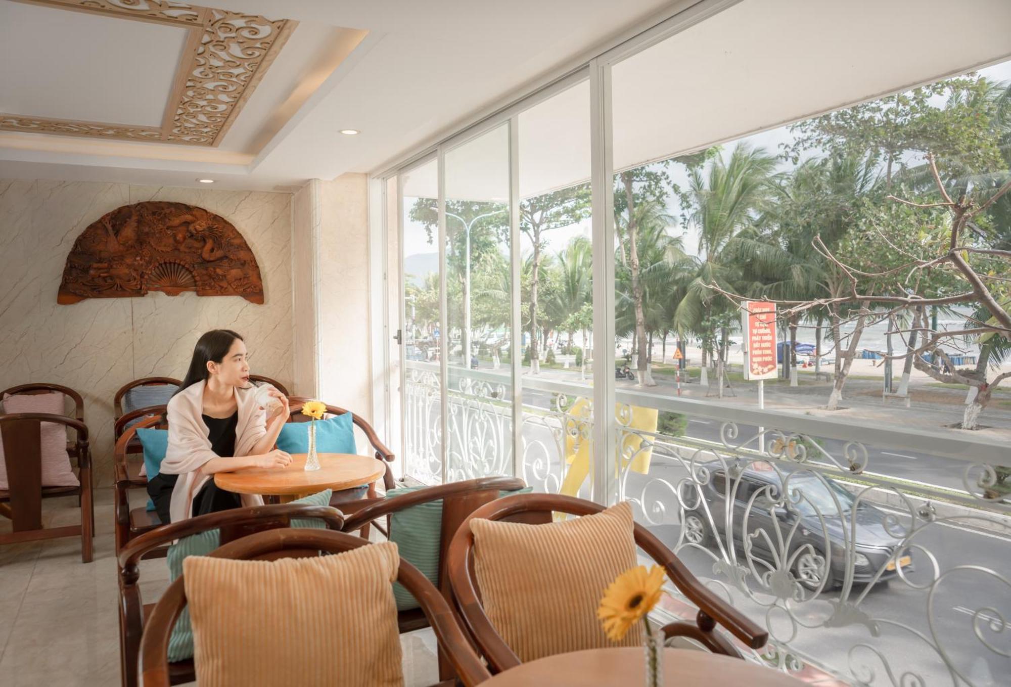 Nang Vang Hotel