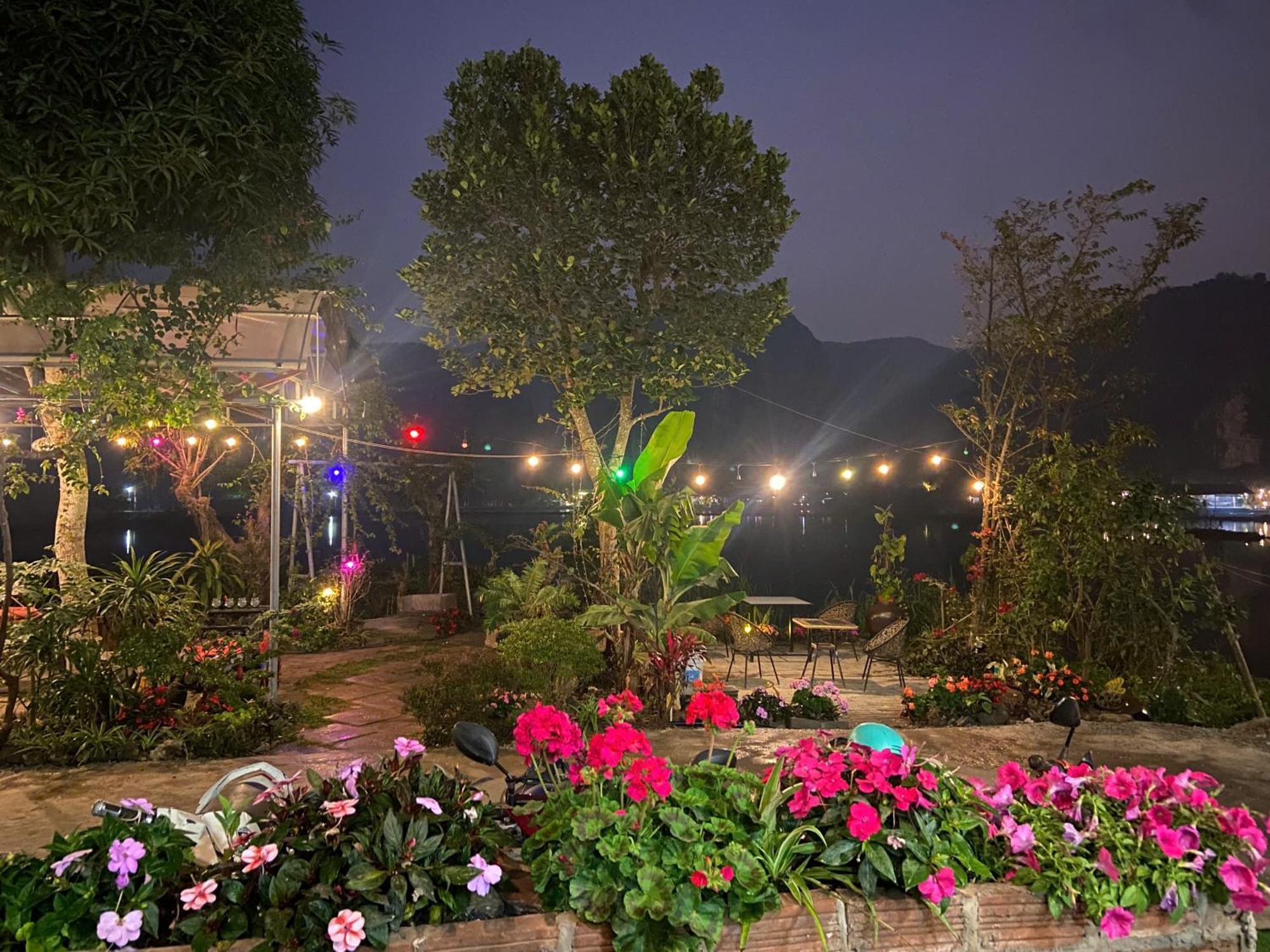 Tam Coc Mountain View Homestay Ninh Binh