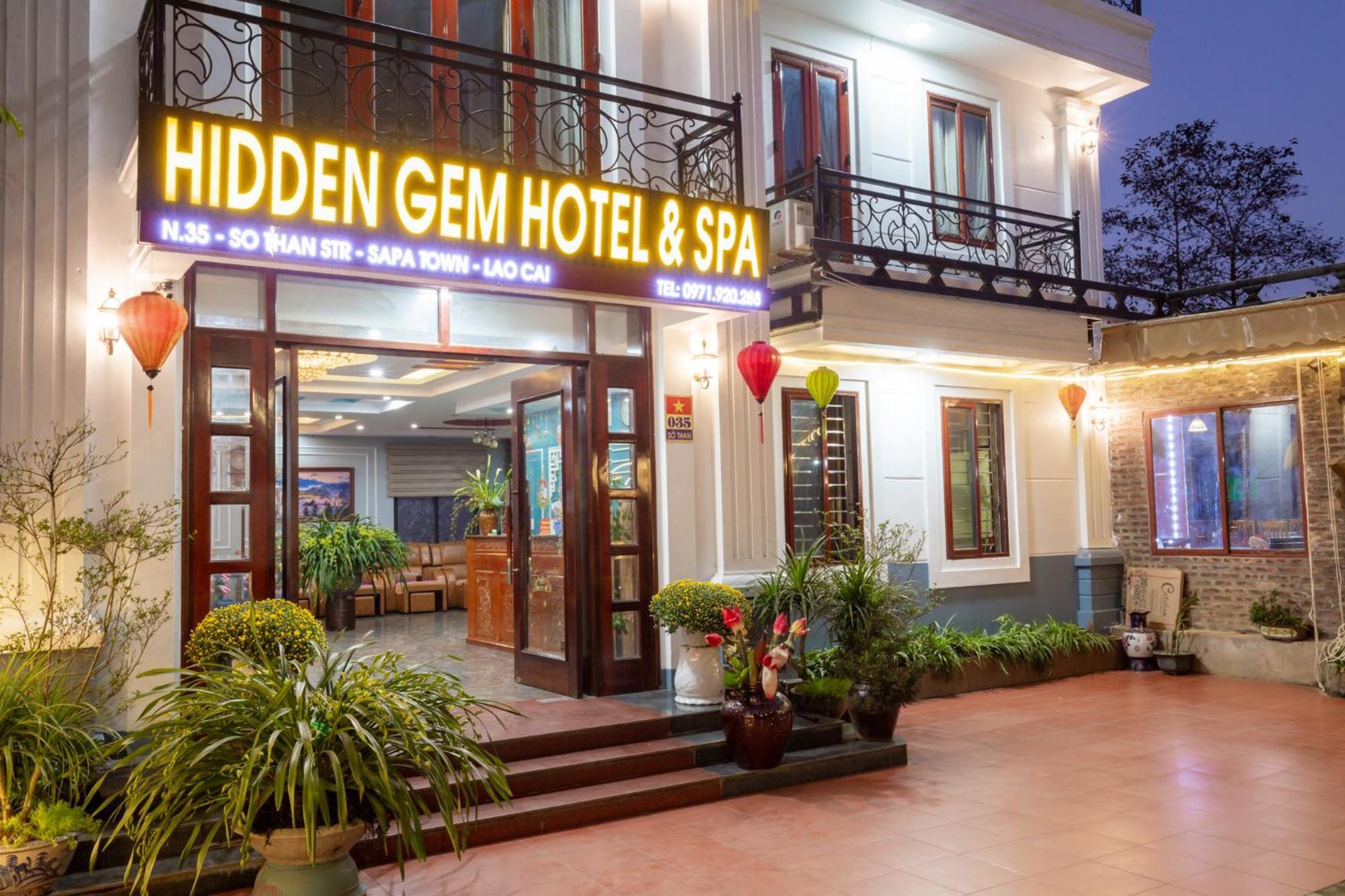 Khách sạn Hidden Gem & 3*