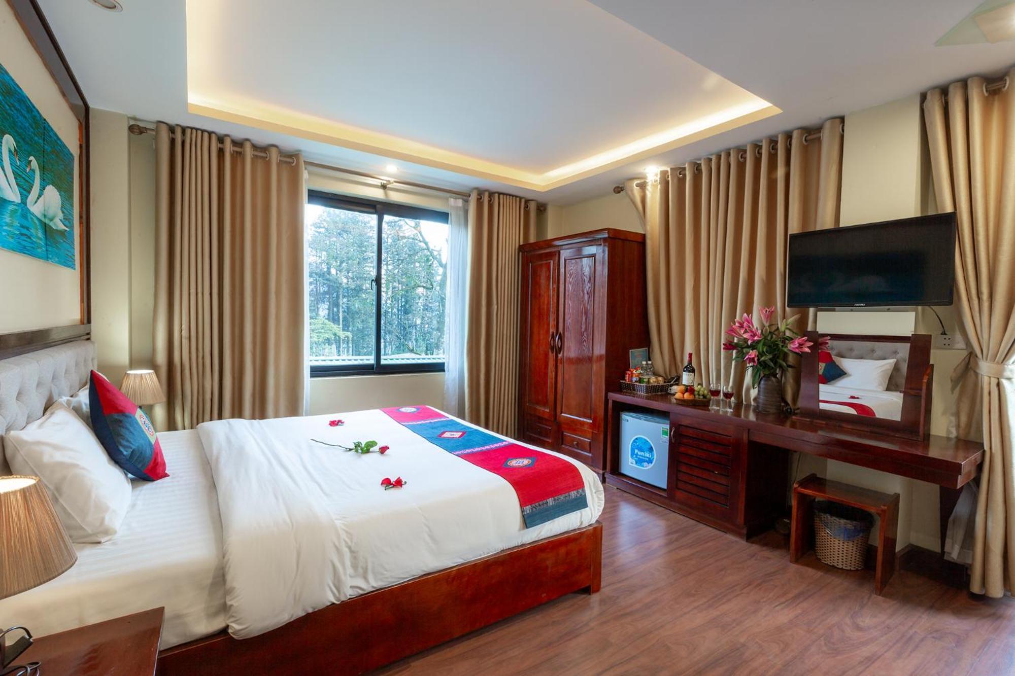 Khách sạn Hidden Gem & 3*
