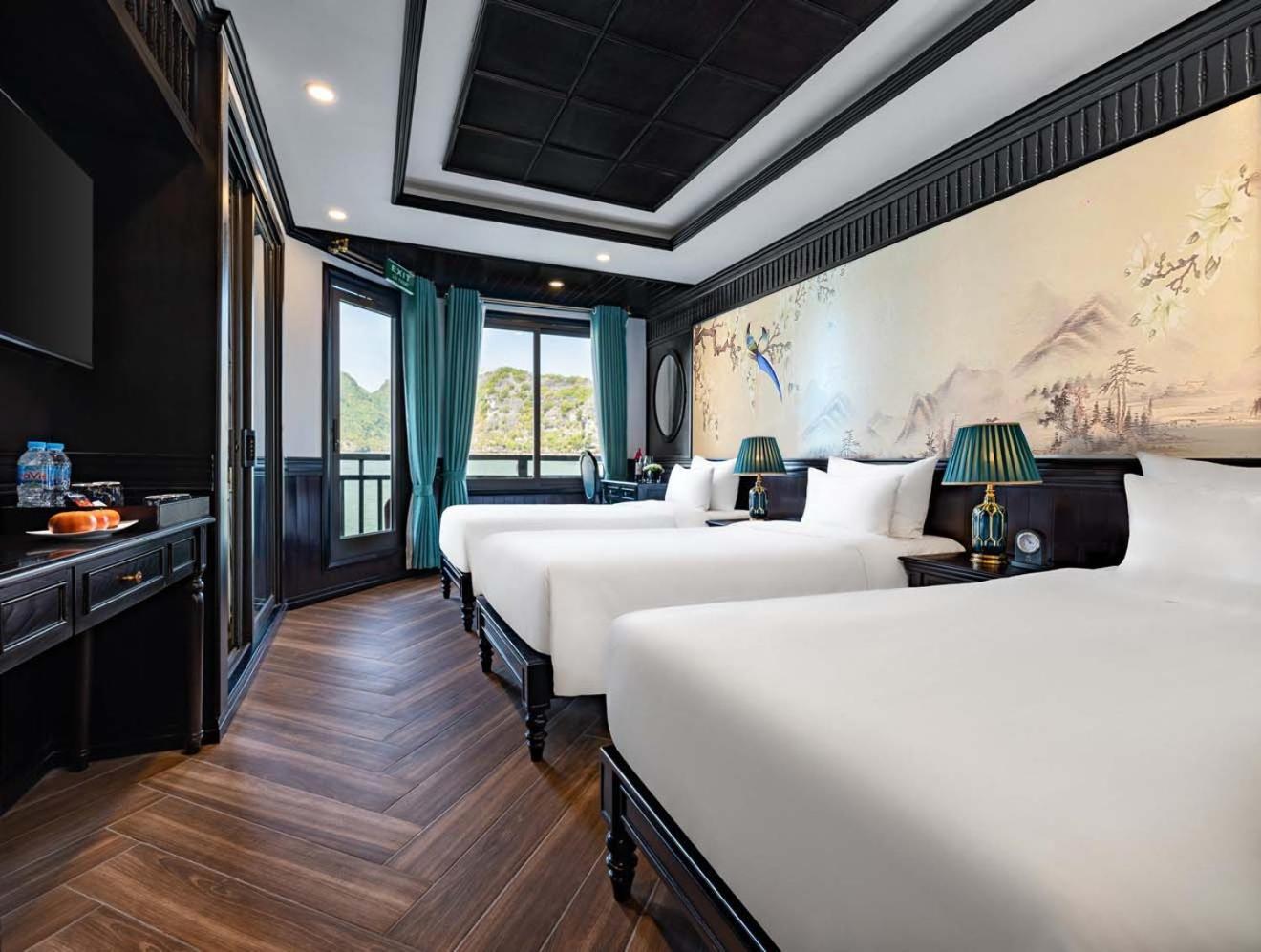  Rita Cruise Ha Long