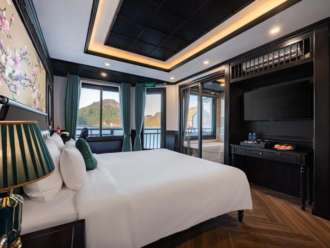  Rita Cruise 5*