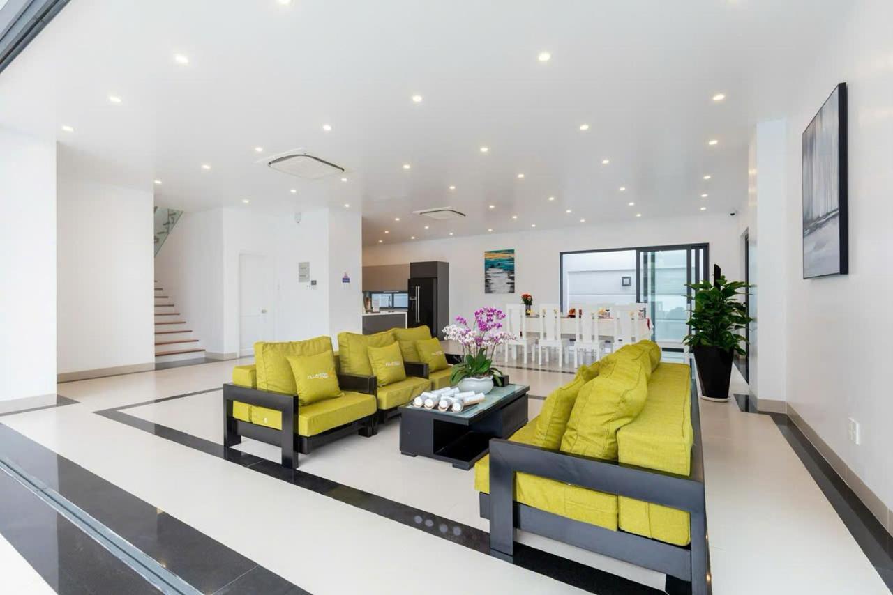 Villa Huyen Sam
