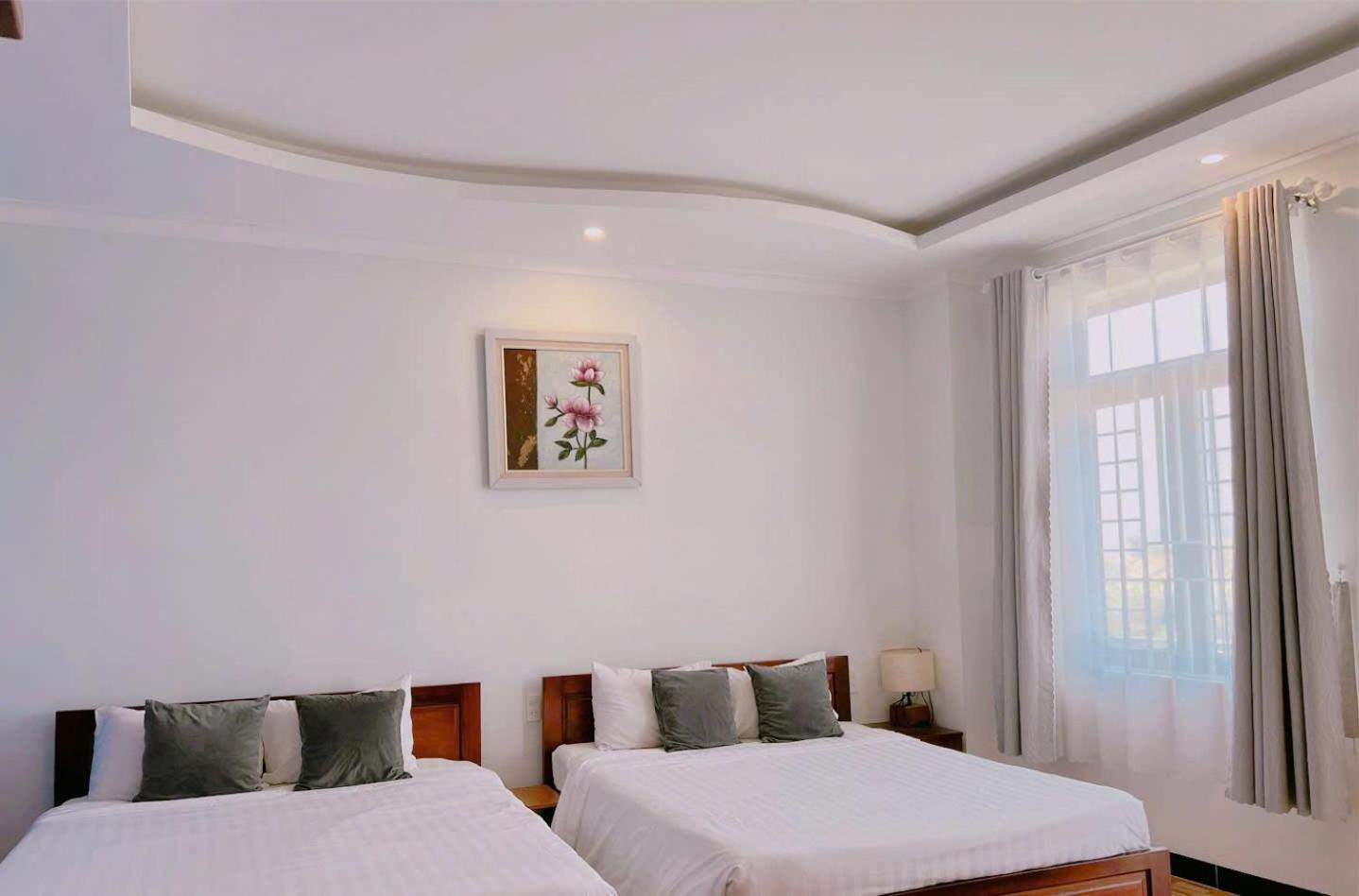 Khach San Minh Quang 2*