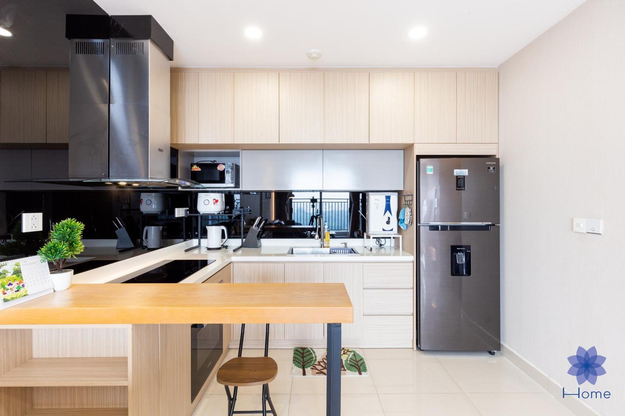 Home, Cosy&luxury - 5mins To Airport, Free Pool&gym, Airport Pick Up Service Ho-Chi-Minh-Stadt