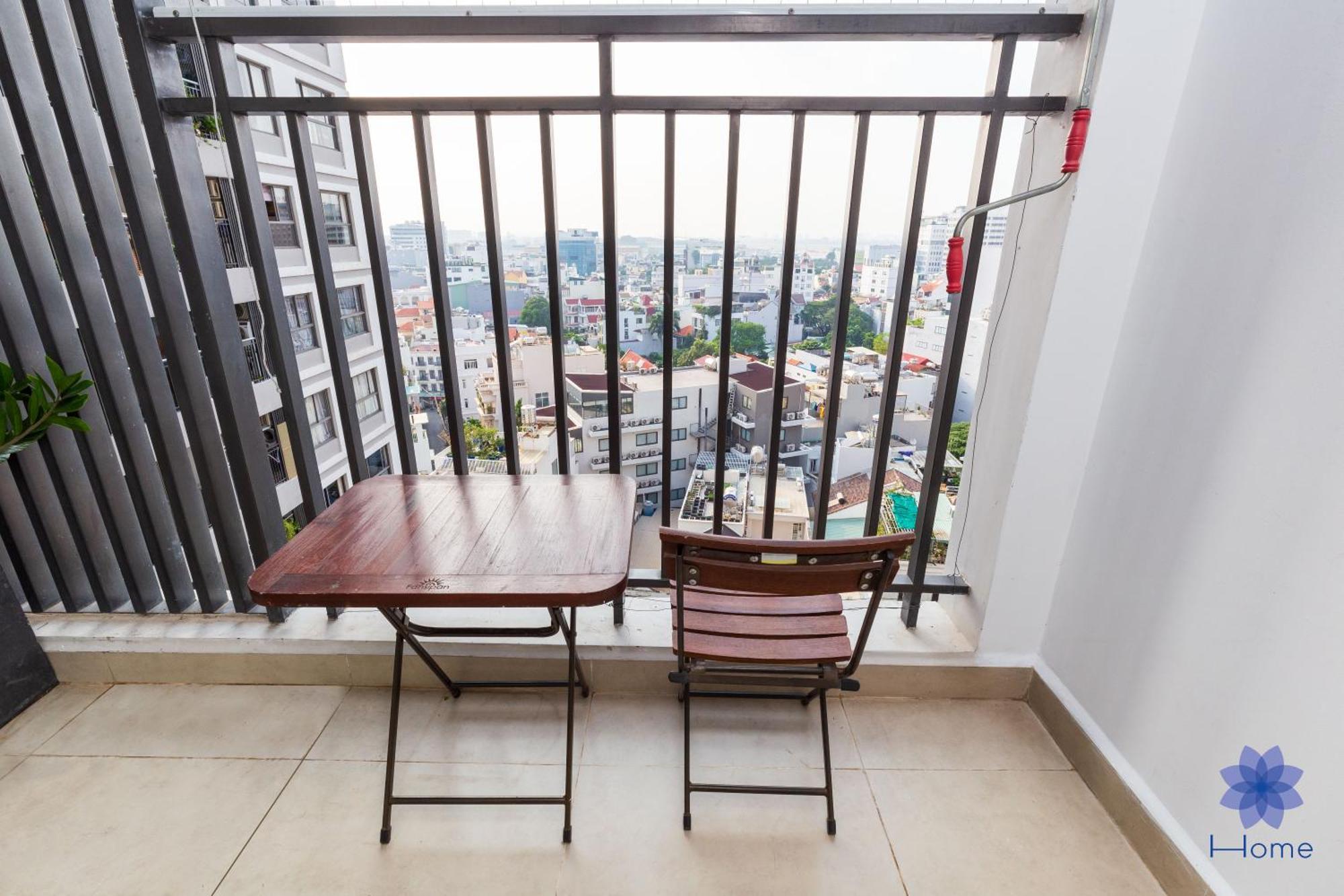 Home, Cosy&luxury - 5mins To Airport, Free Pool&gym, Airport Pick Up Service Ho-Chi-Minh-Stadt