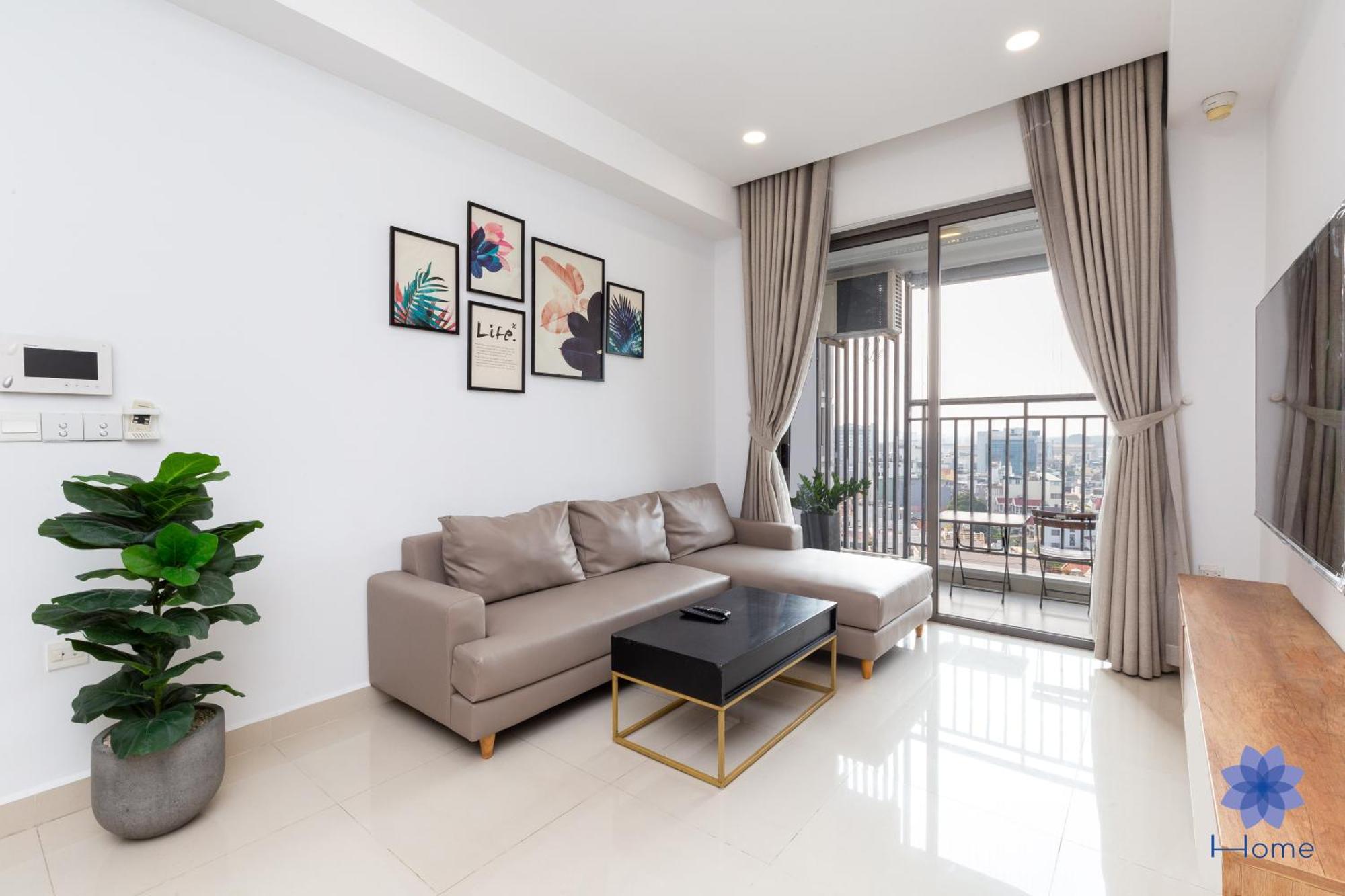 Home, Cosy&luxury - 5mins To Airport, Free Pool&gym, Airport Pick Up Service * Ho-Chi-Minh-Stadt