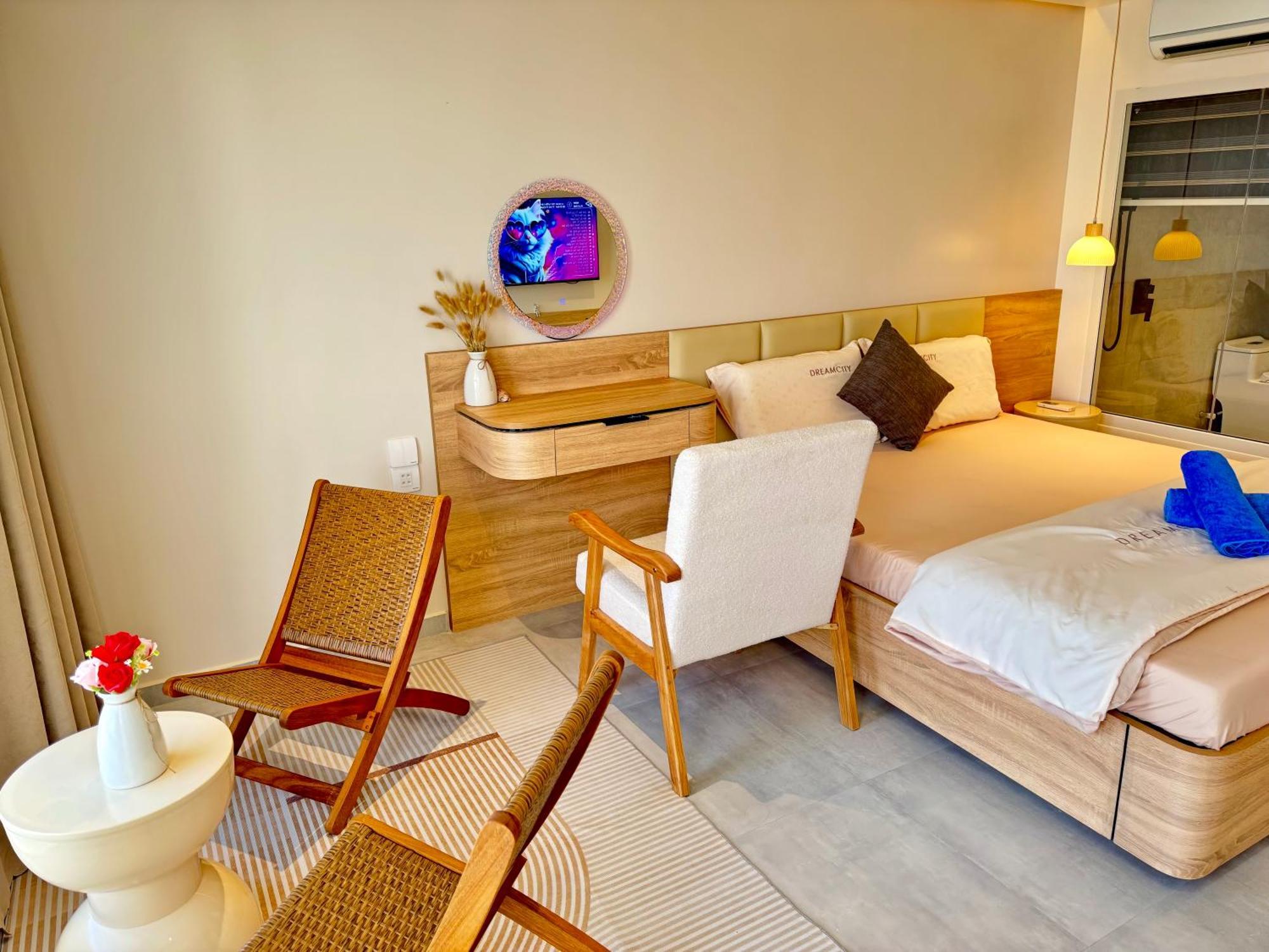 Dai Duong View Bien Dao Phu Quy Holiday home *