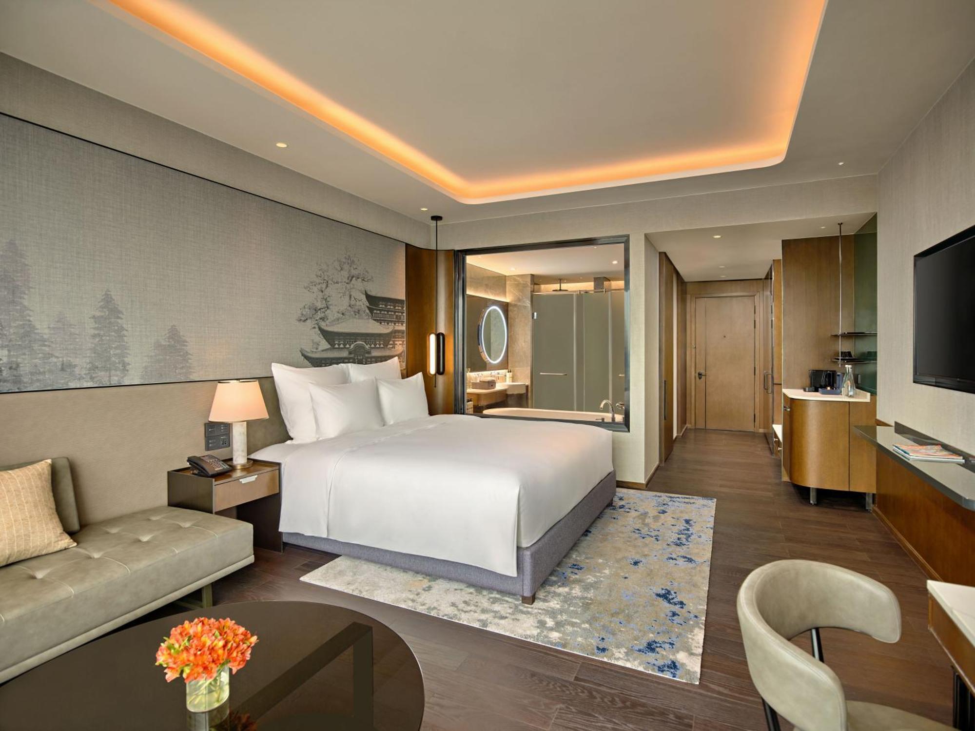 Hotel Pullman Phong Grand