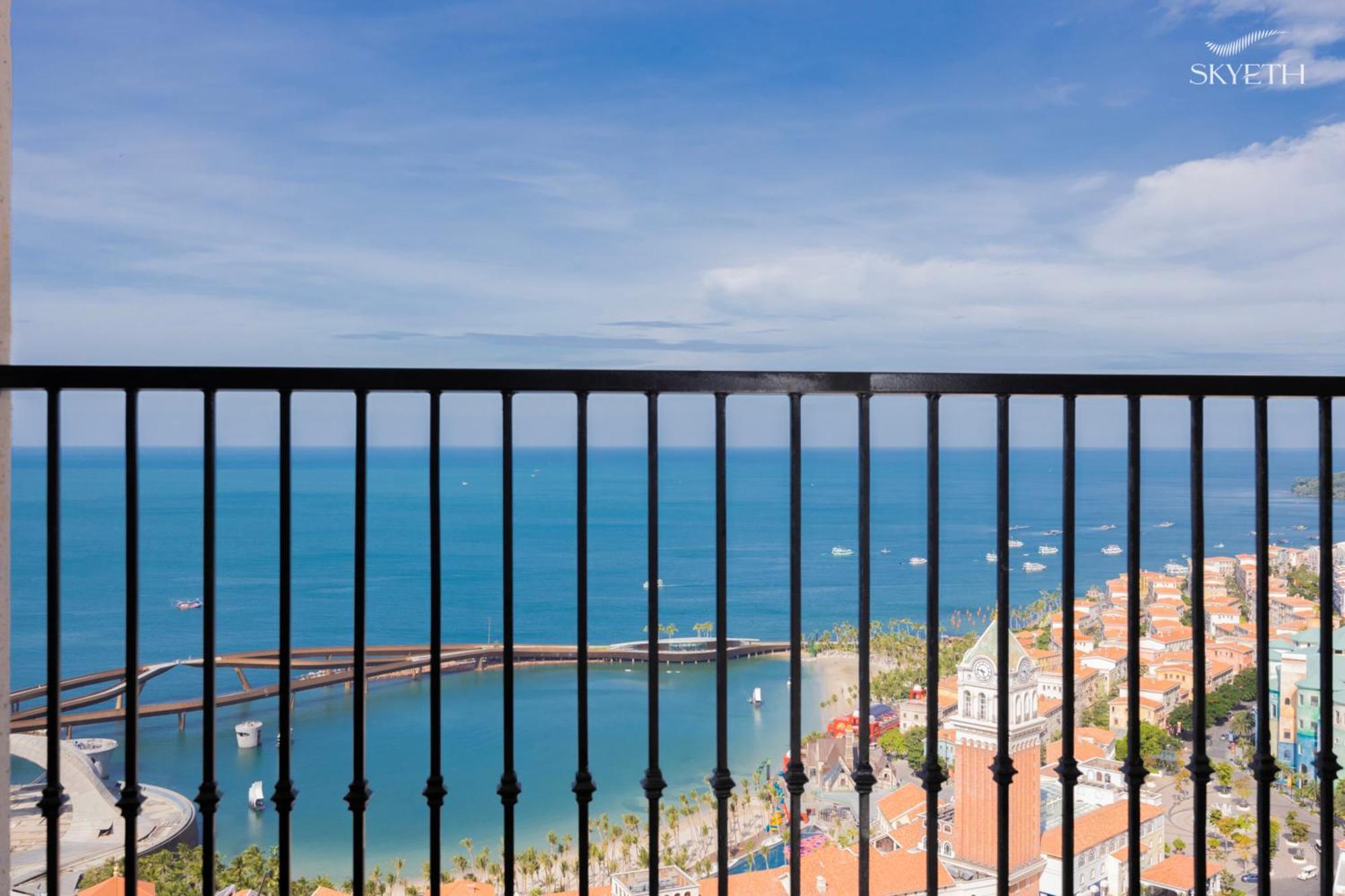 Resort Luna Sol - Dedicated Care Until Check Out