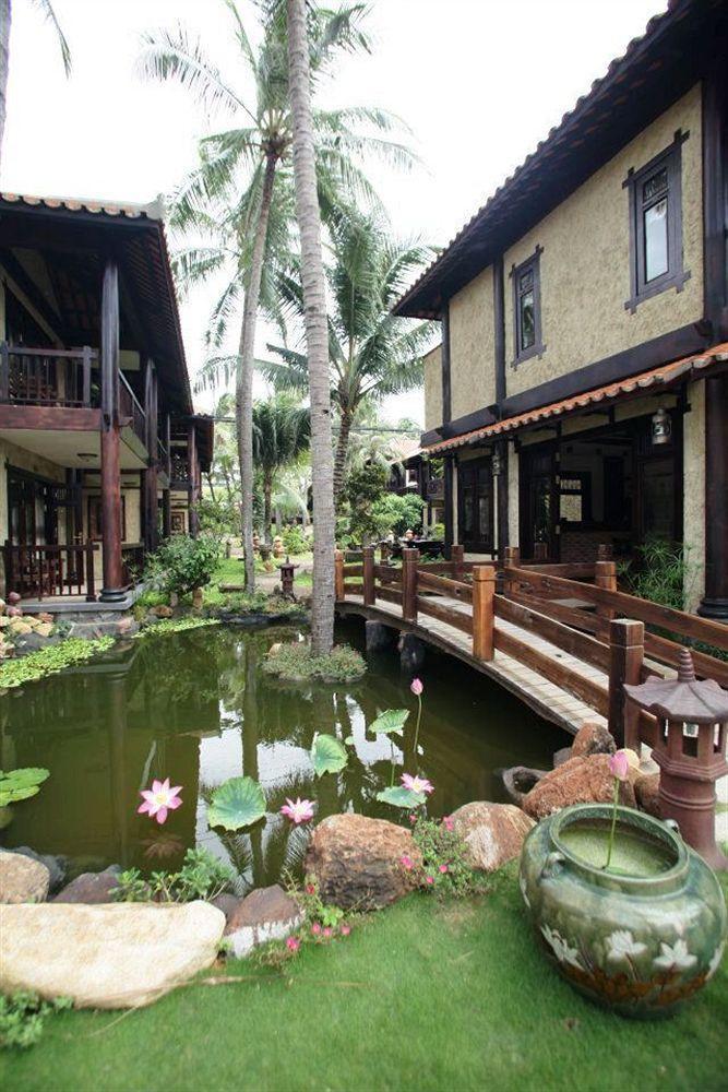 Lotus Village Mũi Né
