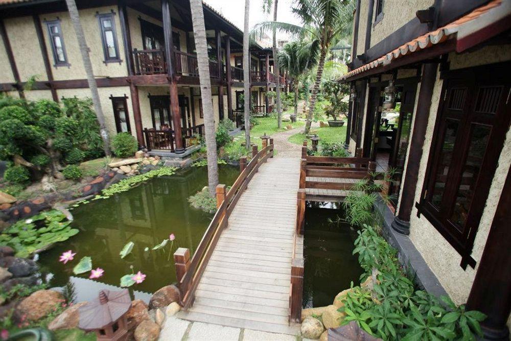 Resort Lotus Village 3*