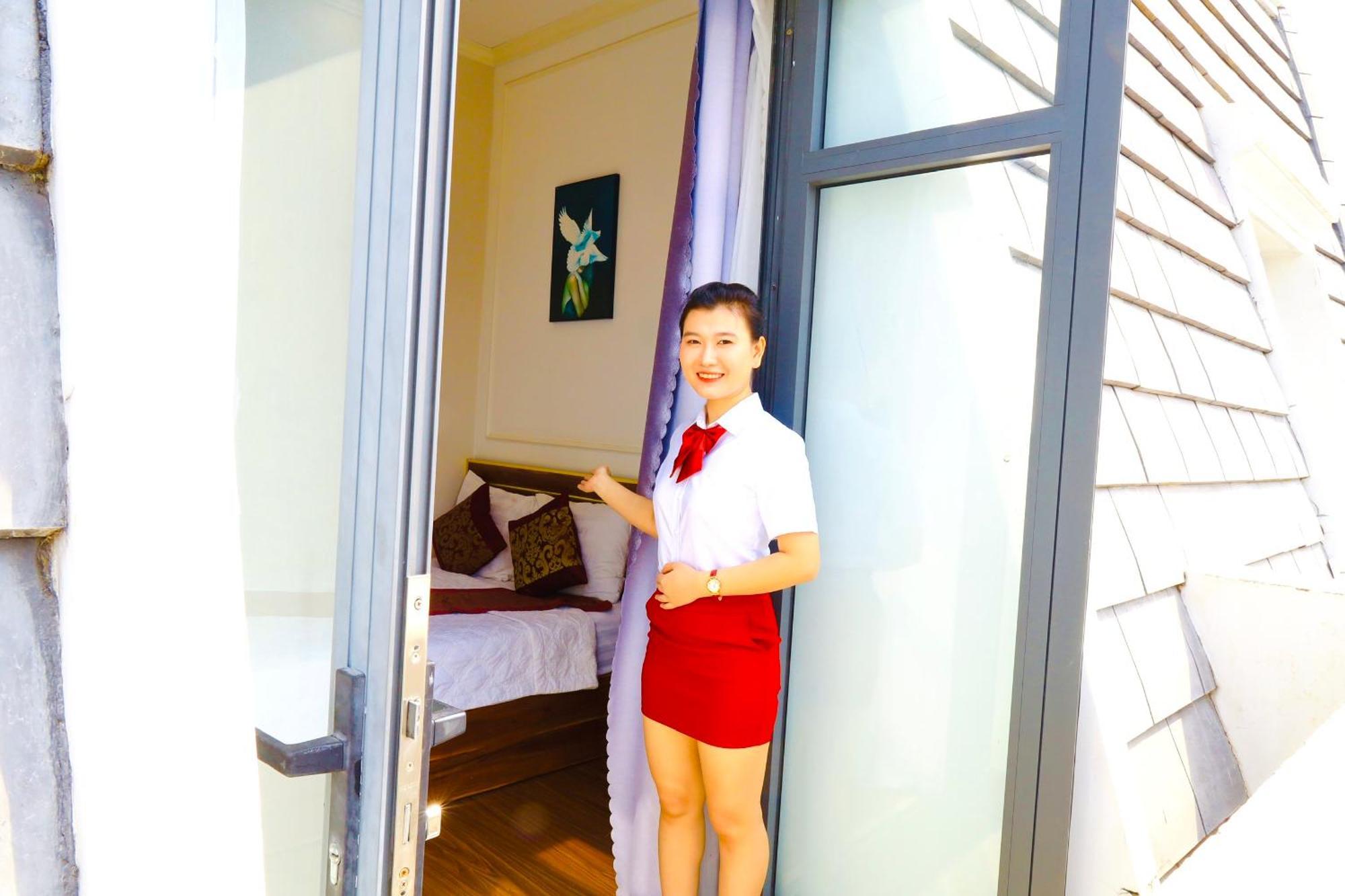 New Khách sạn