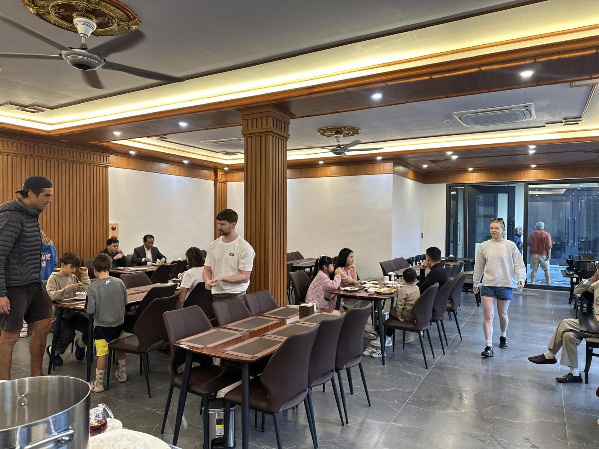 Hotel Tam Coc Center Luxury &