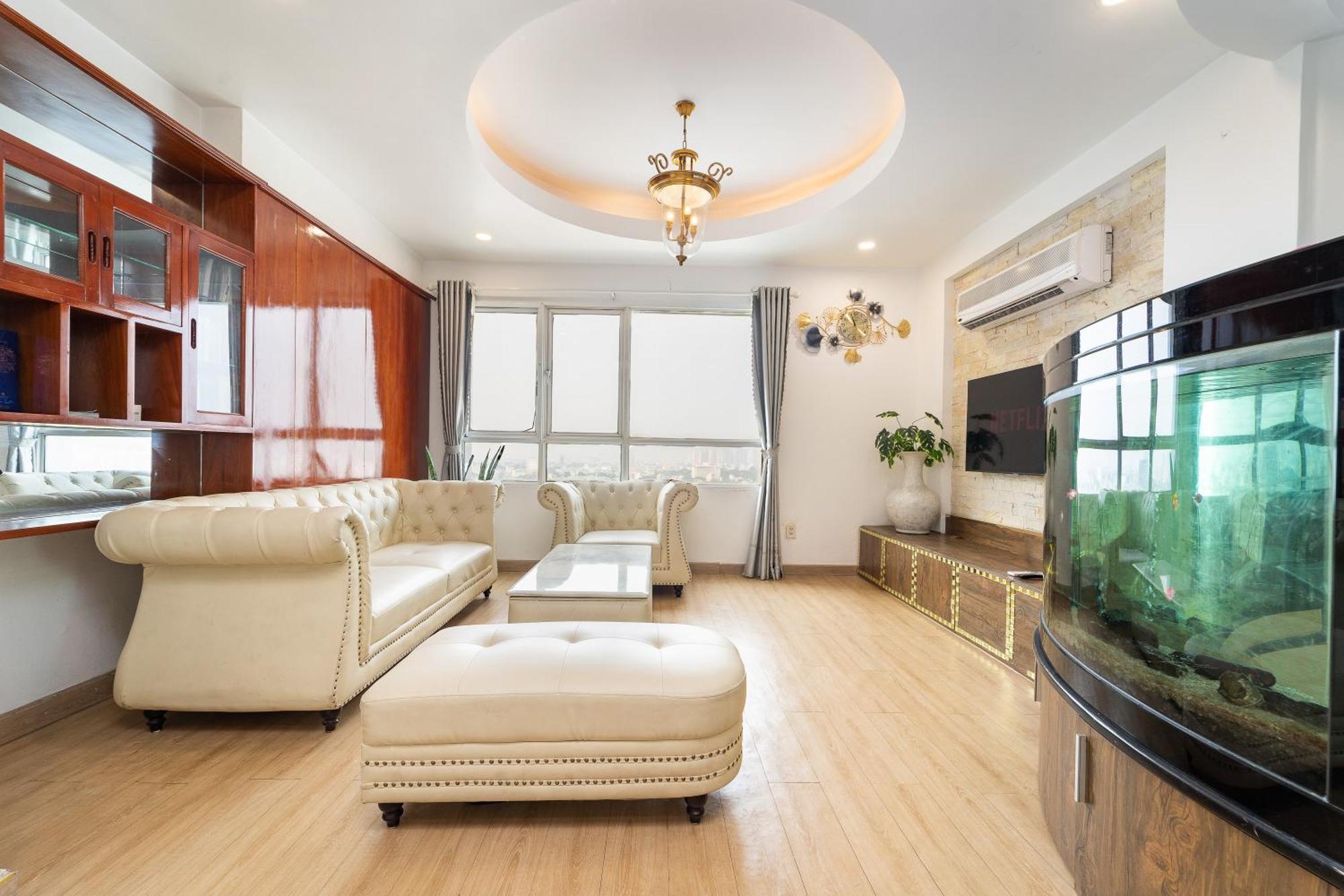 White Penthouse-rooftop Pool Private -central *