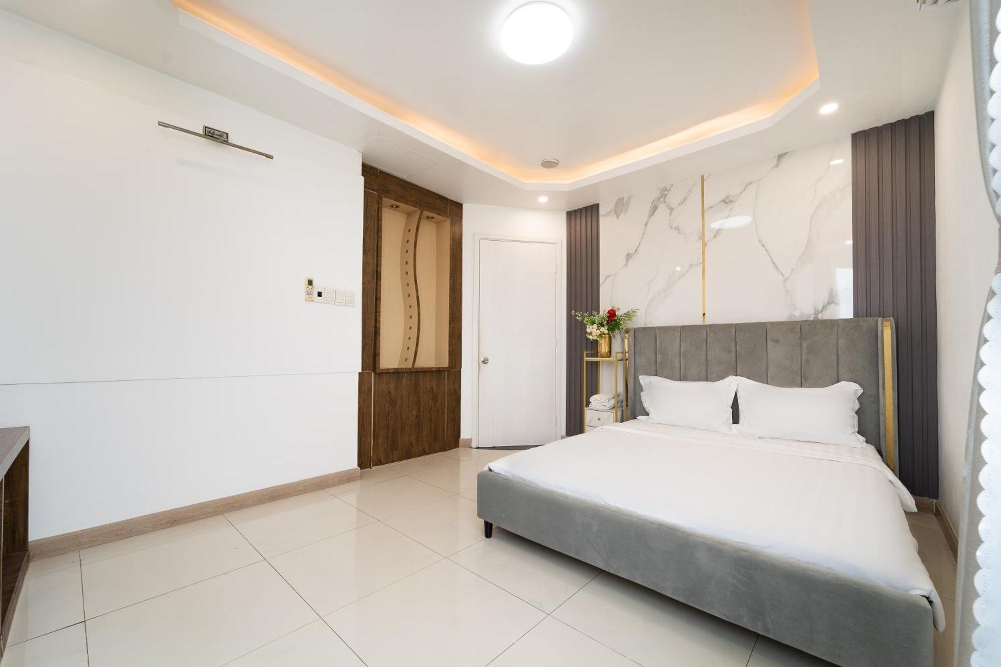 Apartment White Penthouse-rooftop Pool Private -central