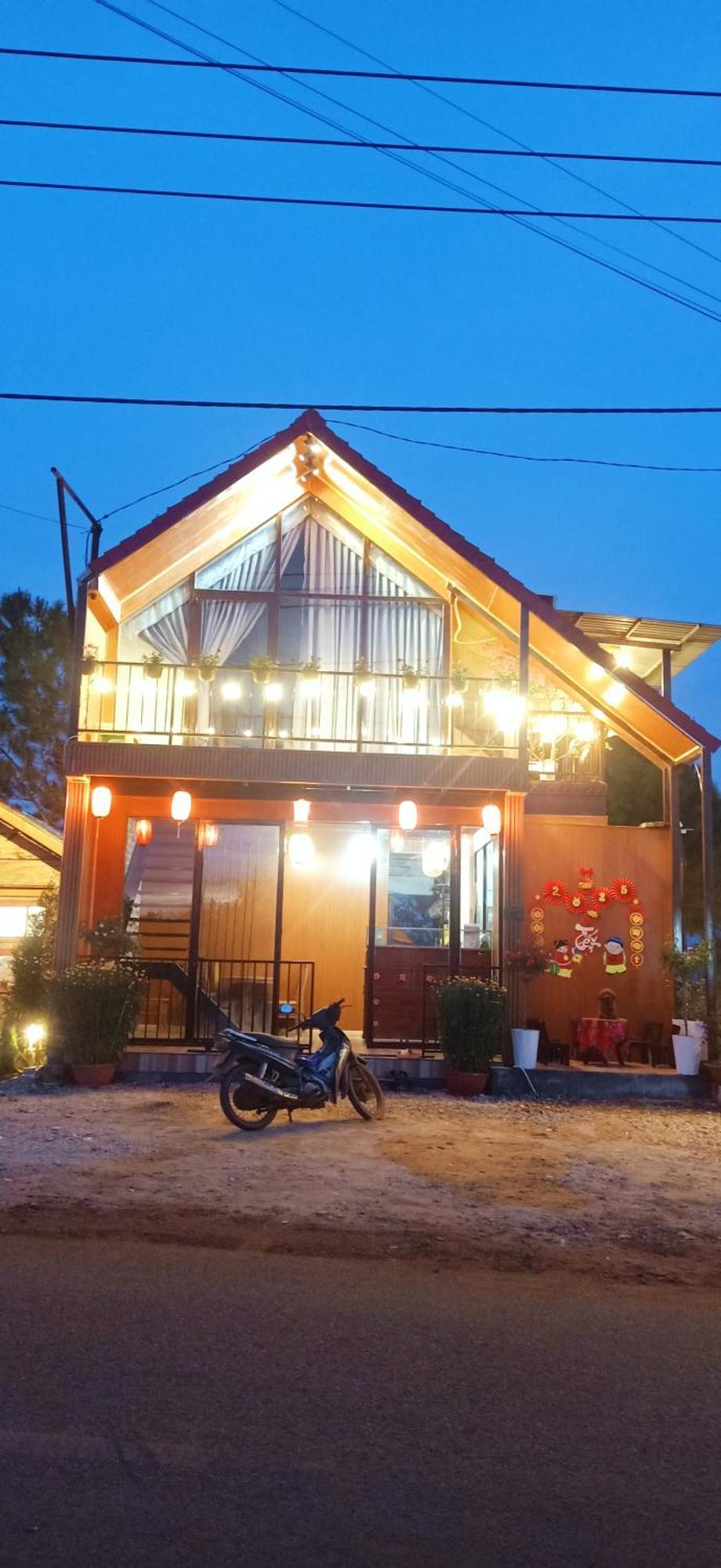 Ở trọ Paradiso Măng đen *