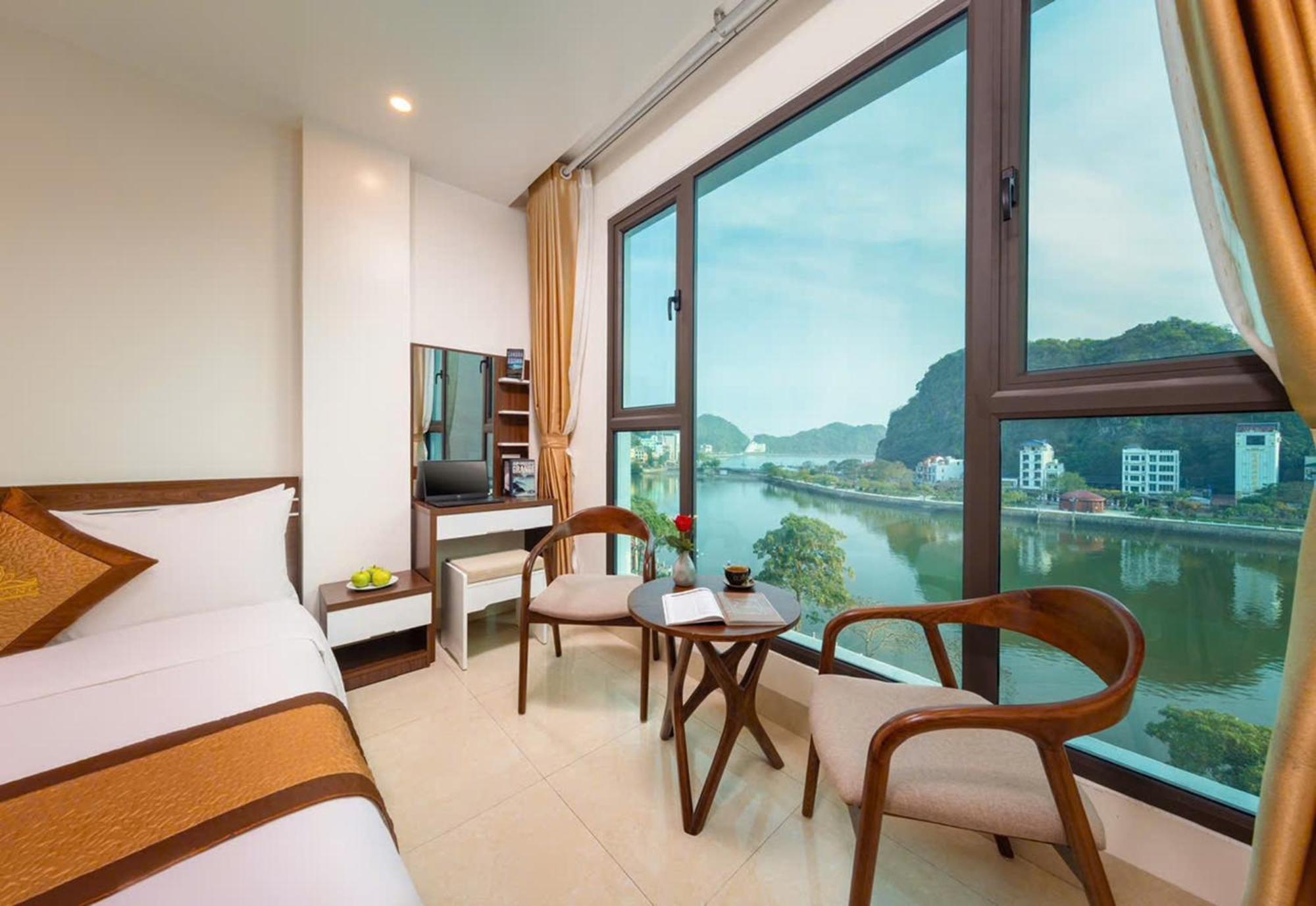 Tung Quang 2*