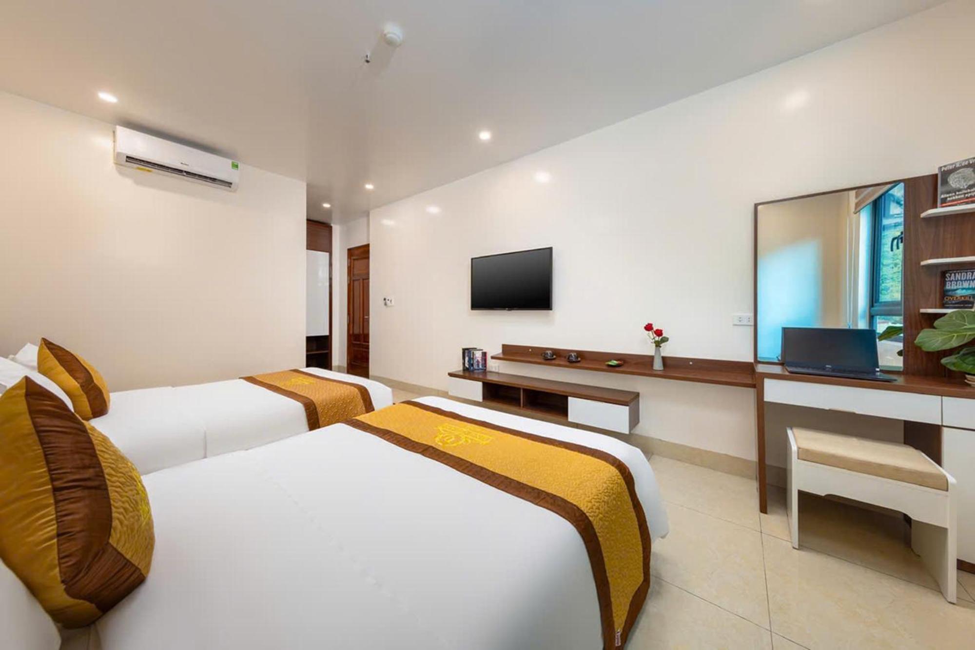 Hotel Tung Quang 2*