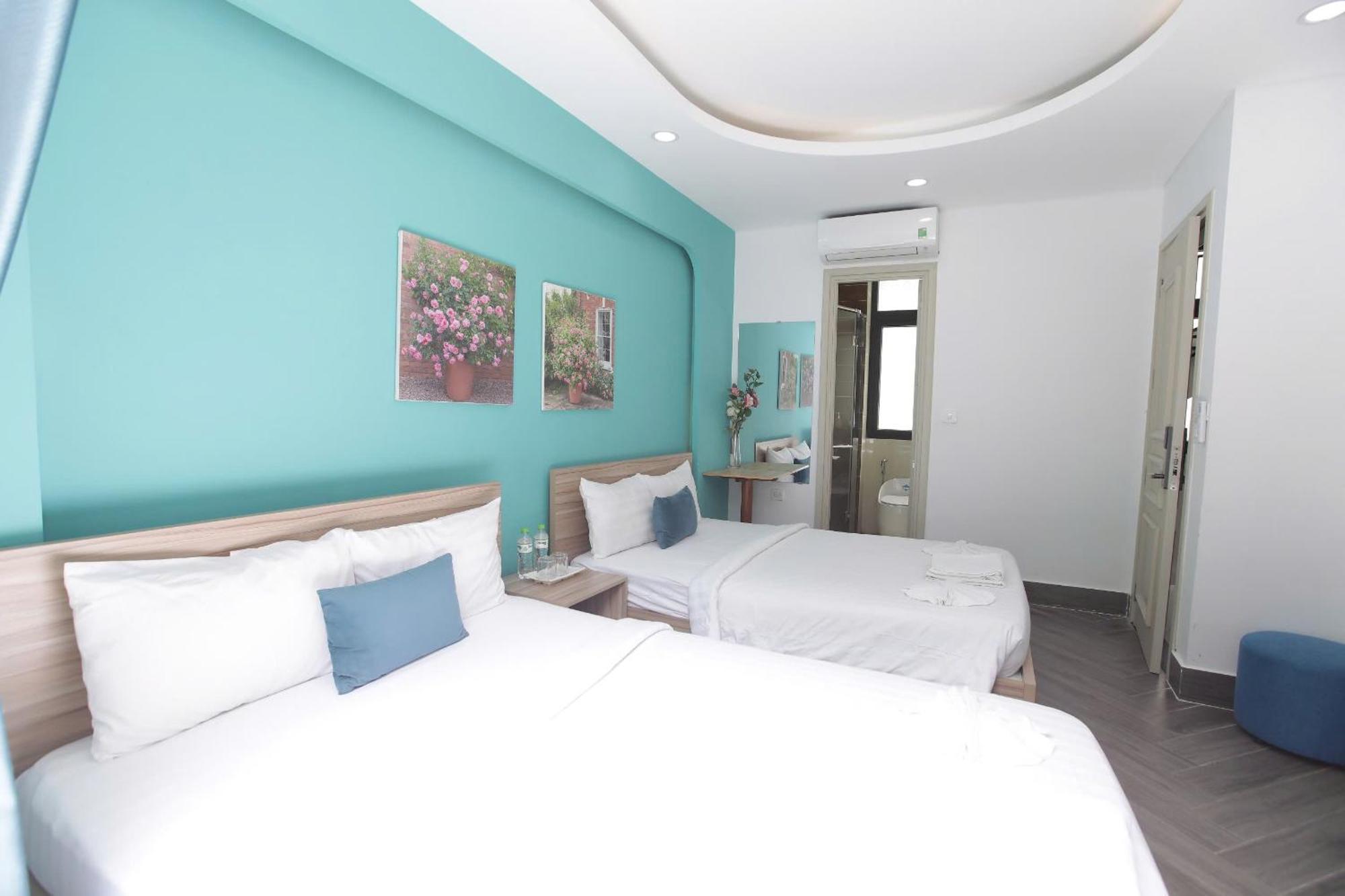 Hotel Teddy 108 & Cafe - 3 Stars - Grand World Phu Quoc