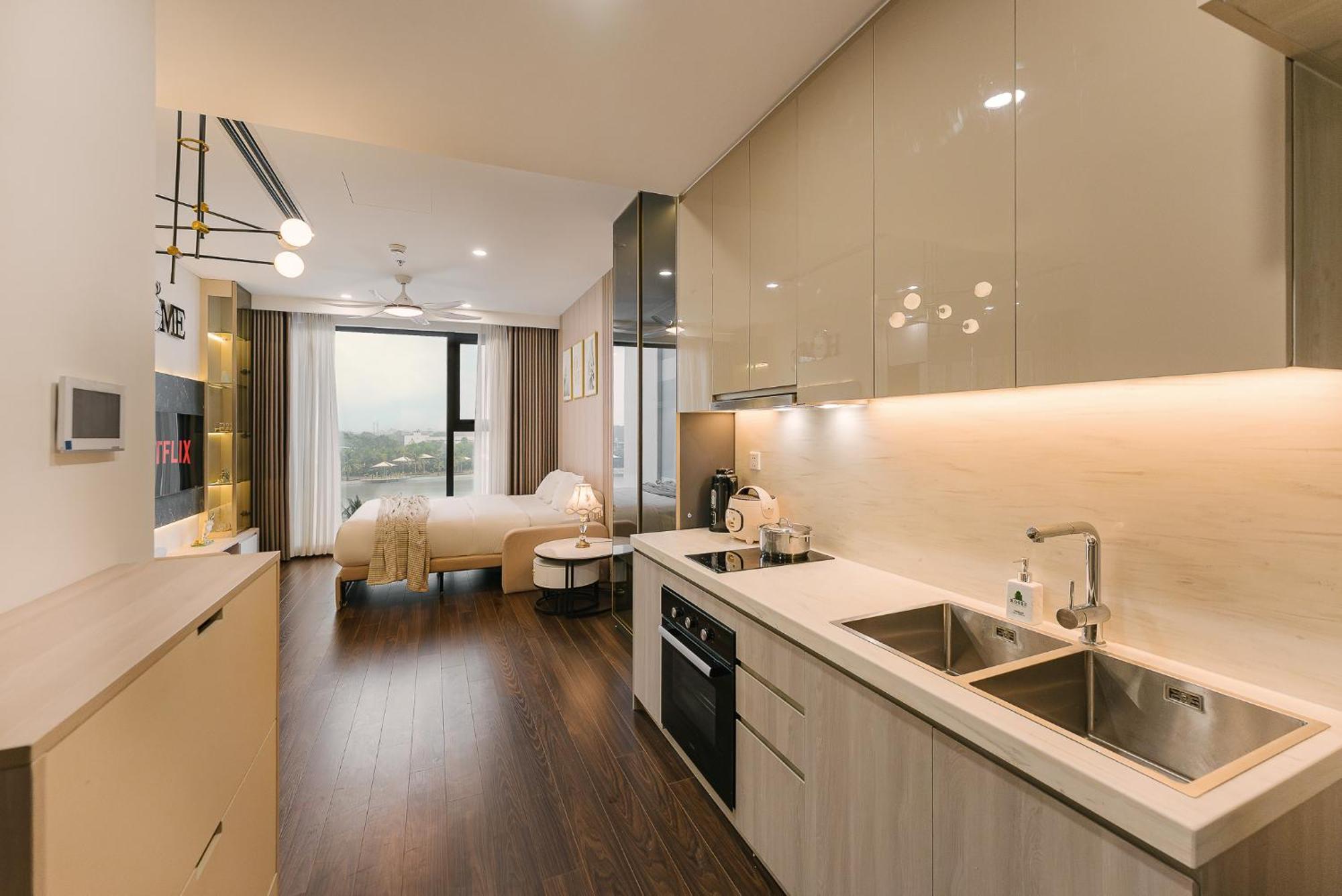 Rosee House - Masteri West Heights ,vinhomes Smart * Nam Tu Liem