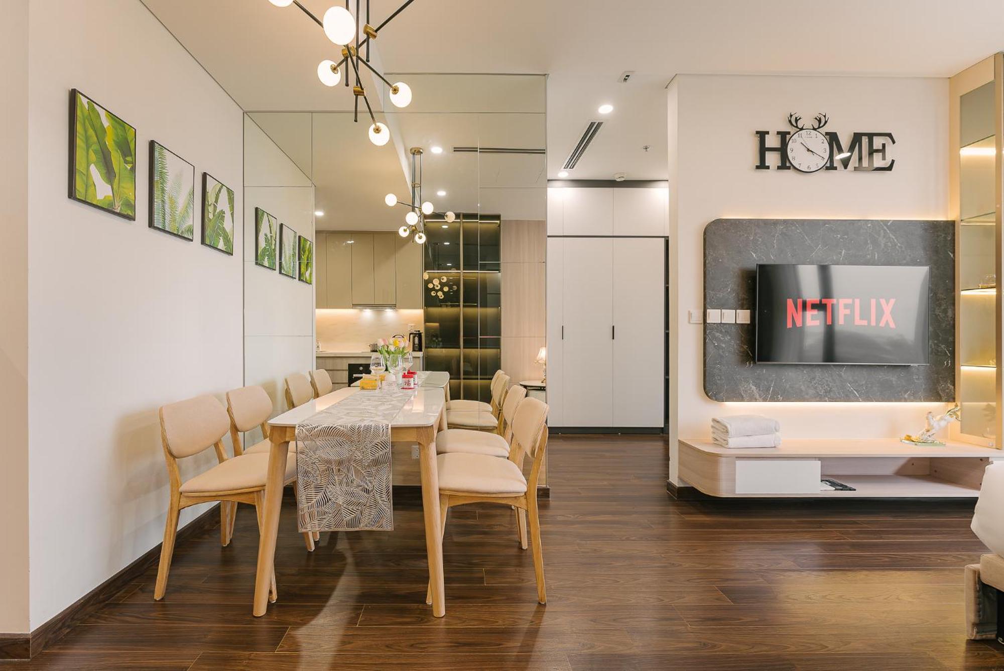 Apartment Rosee House - Masteri West Heights ,vinhomes Smart