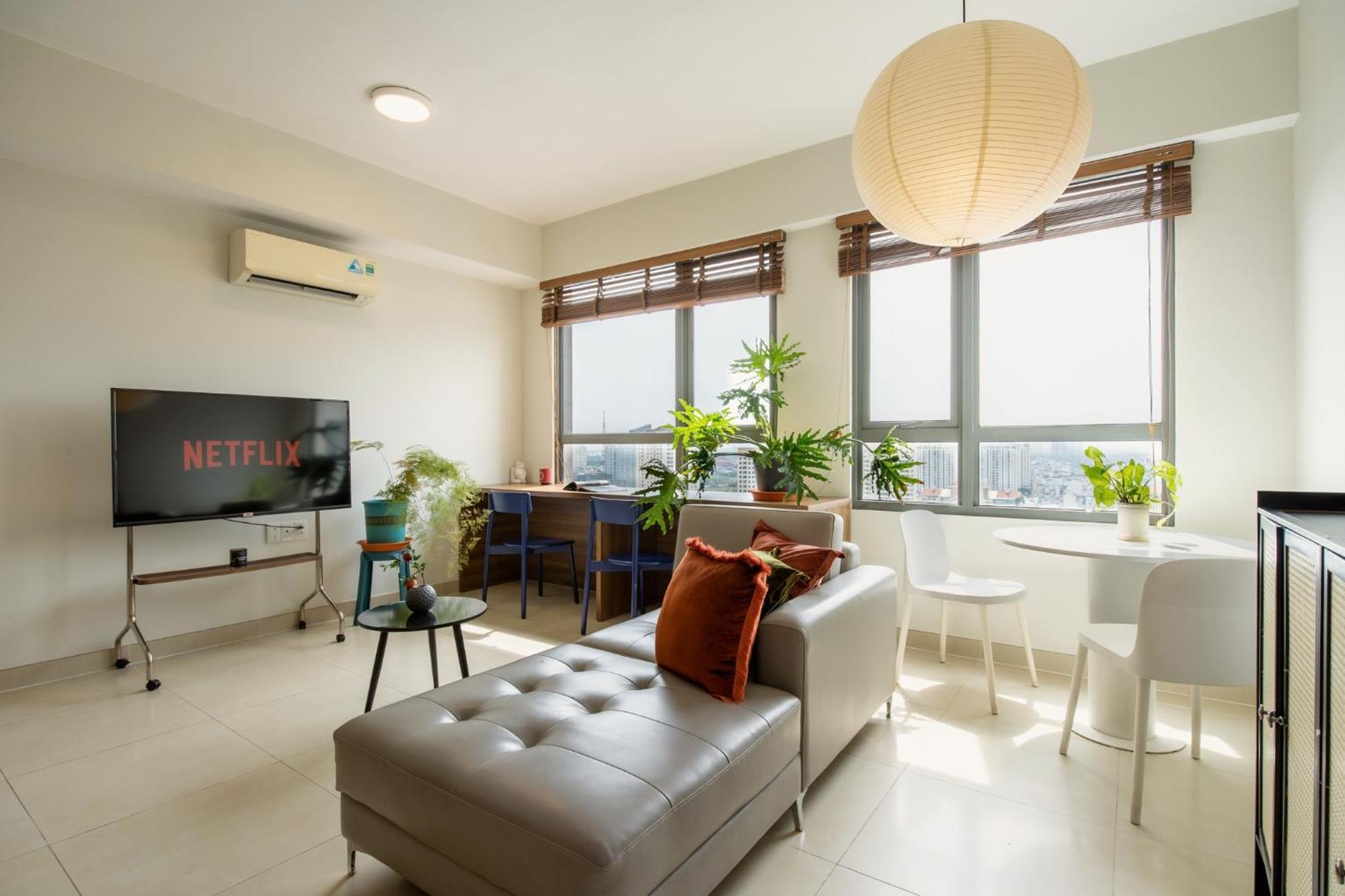 Apartment Masteri Thao Dien - *