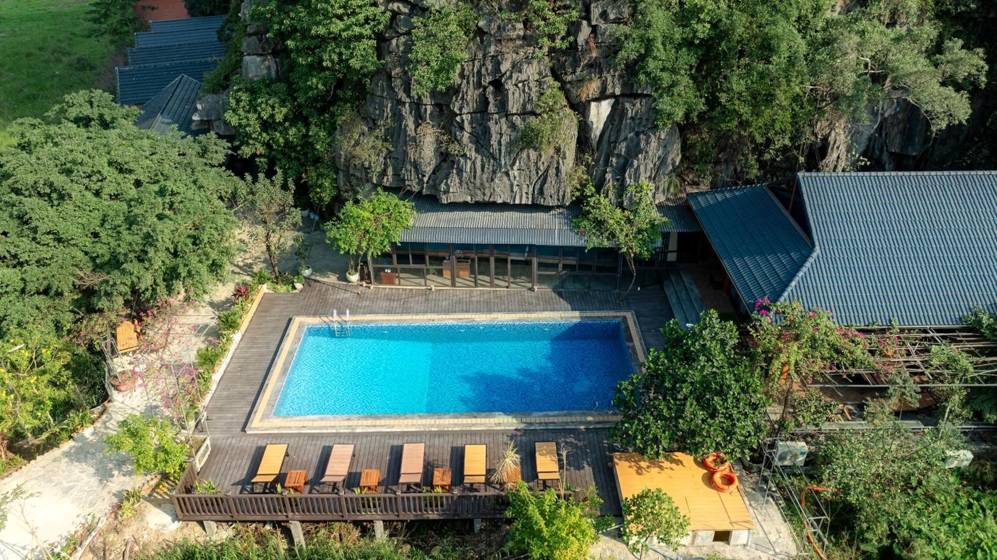 Chay Mountain Retreat 3* Ninh Binh