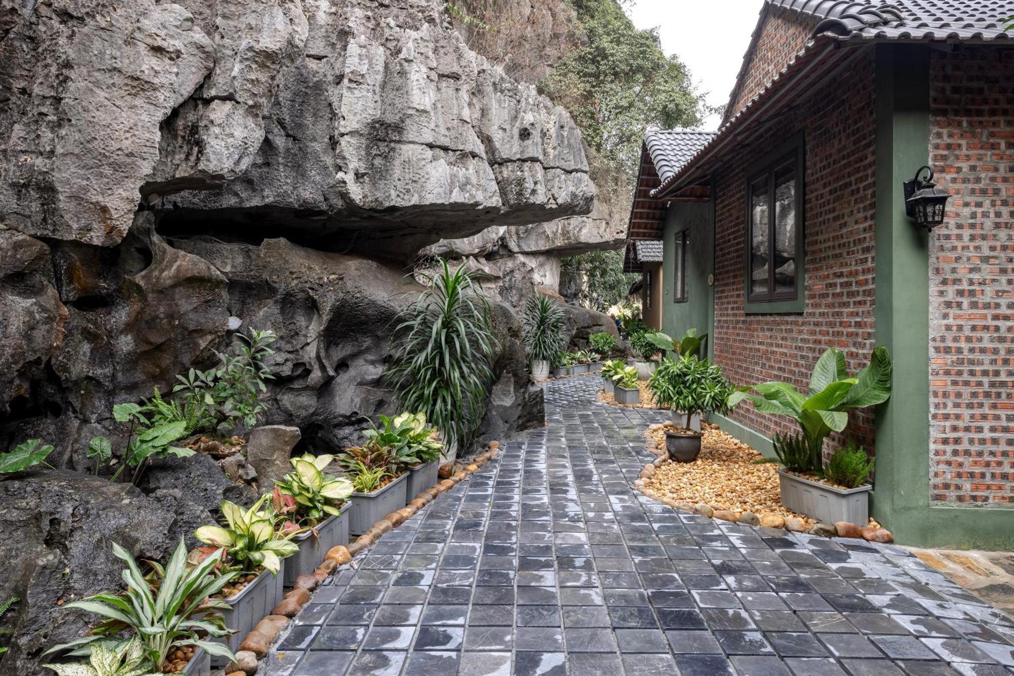 Chay Mountain Retreat