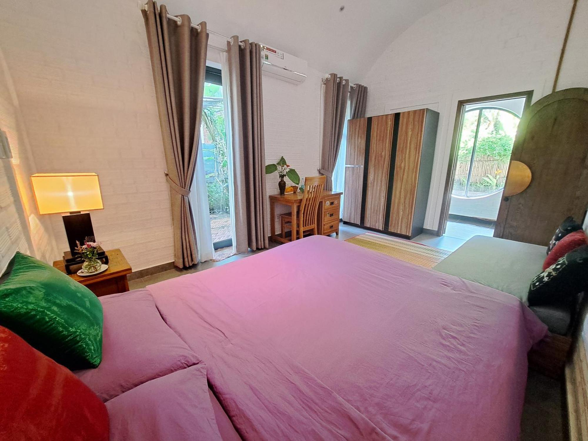 Hotel Golden Lotus & Ap Thien Phuoc