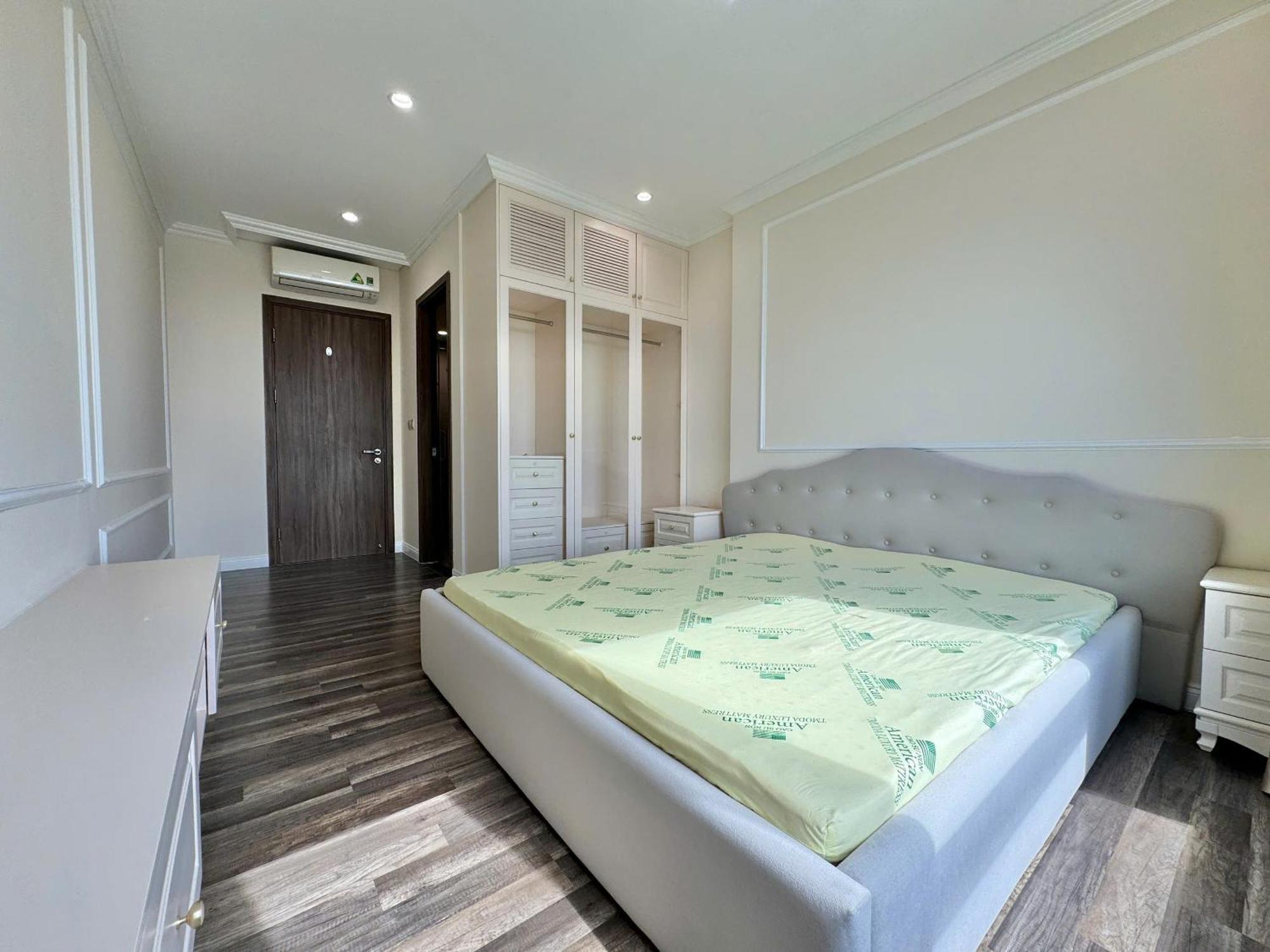 Luxury * Ho Chi Minh City