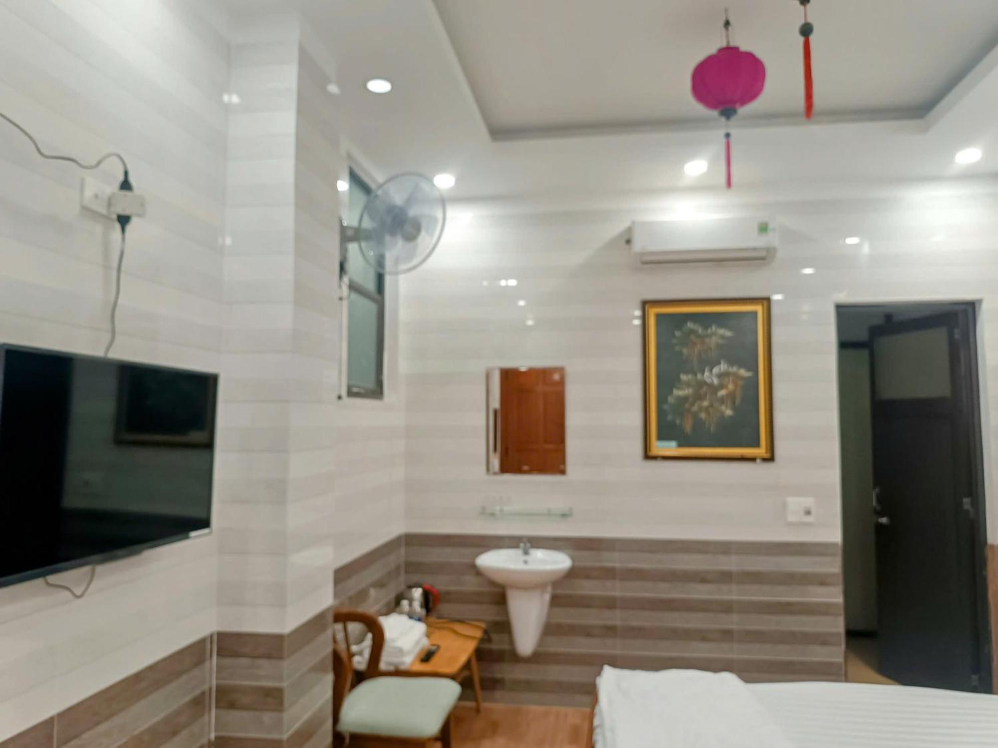 Hotel Phuong Dong Hue