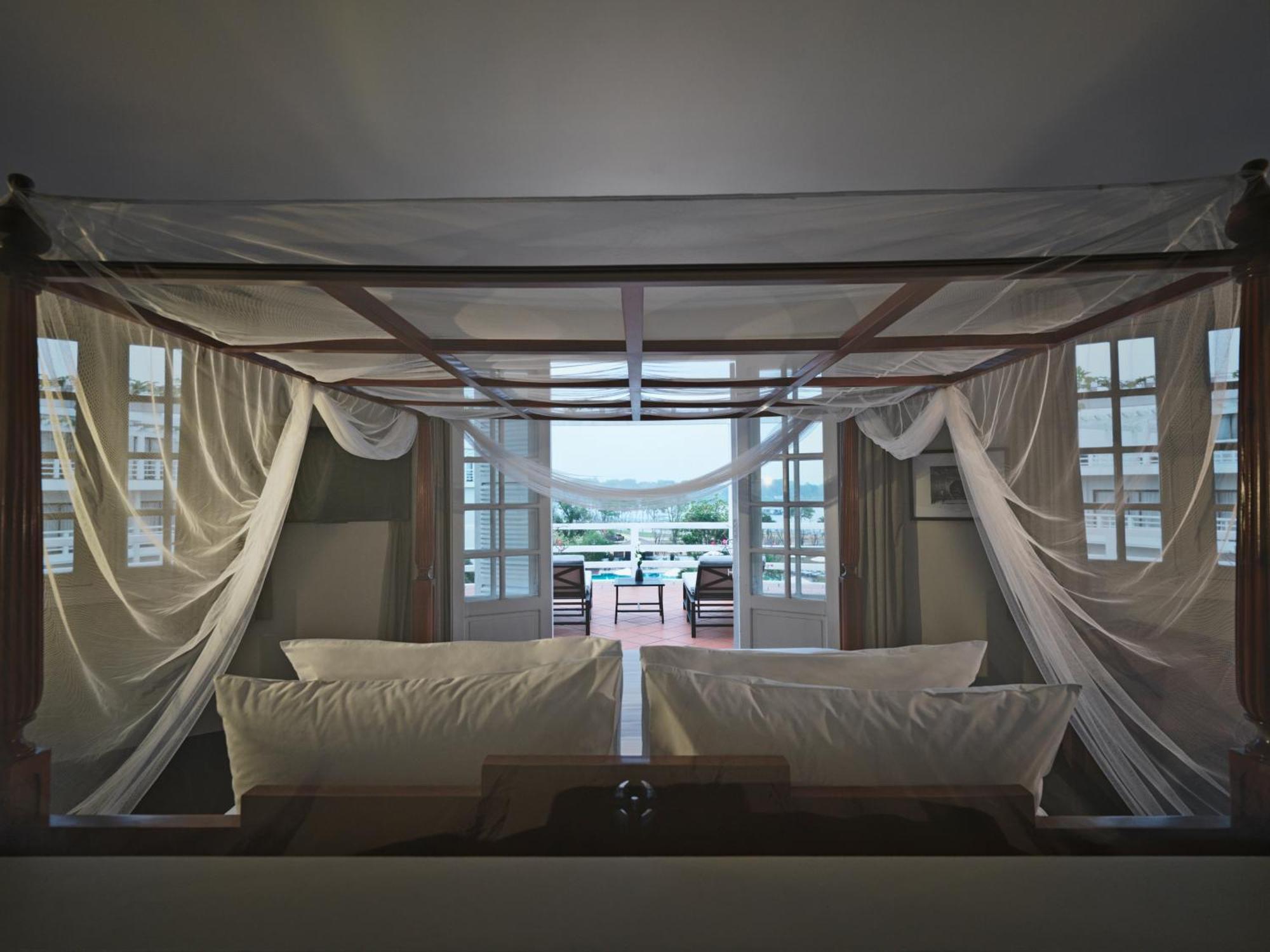Resort Azerai La Residence, 5*