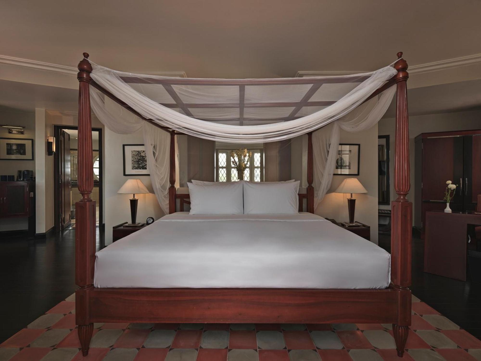 Azerai La Residence, 5*