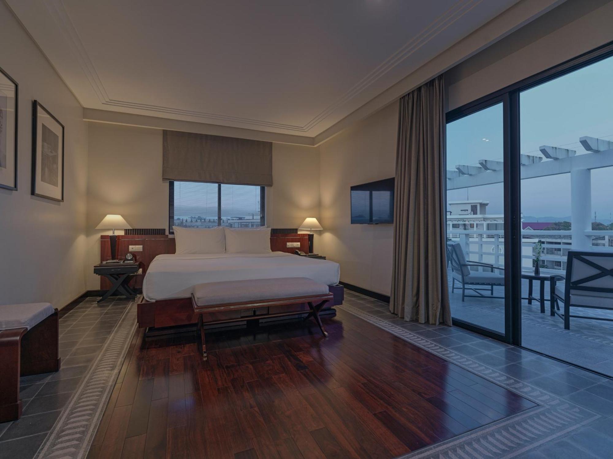 Azerai La Residence, Resort 5*