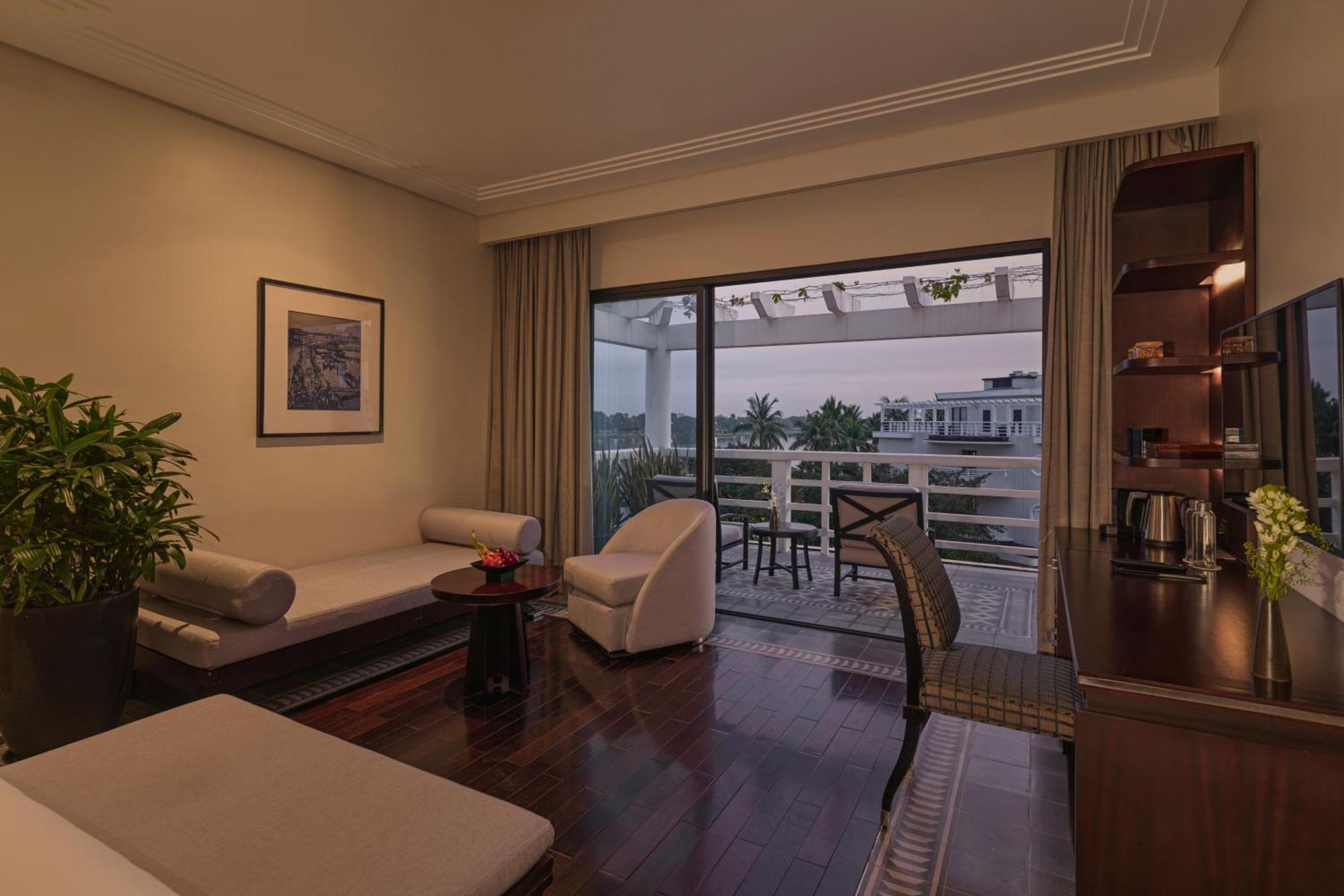 Azerai La Residence,