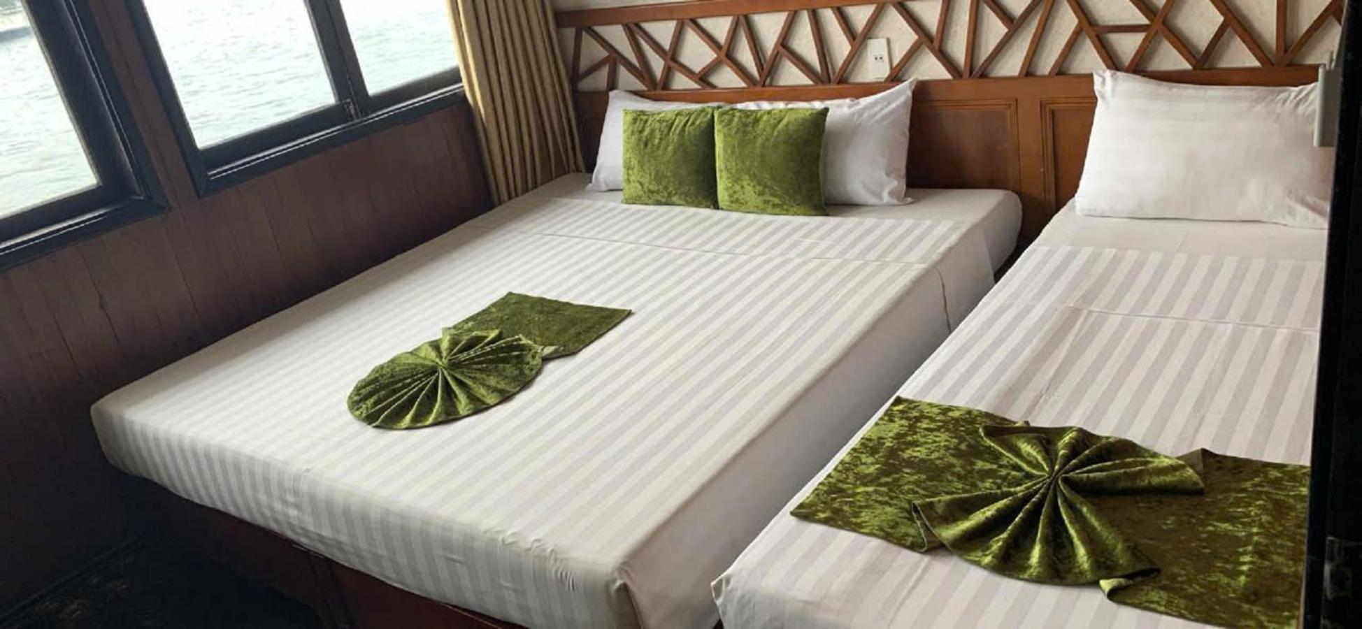 Royal Palace Cruise  4*